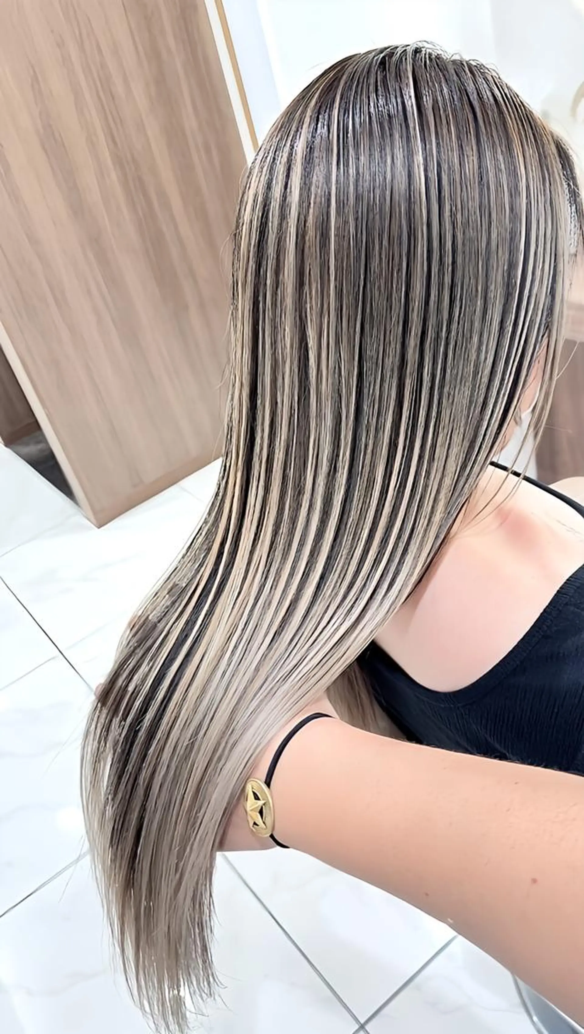 セミロング カラー 髪質改善 ヘアカラー トリートメント ＡＳＨ 大宮のヘアスタイル