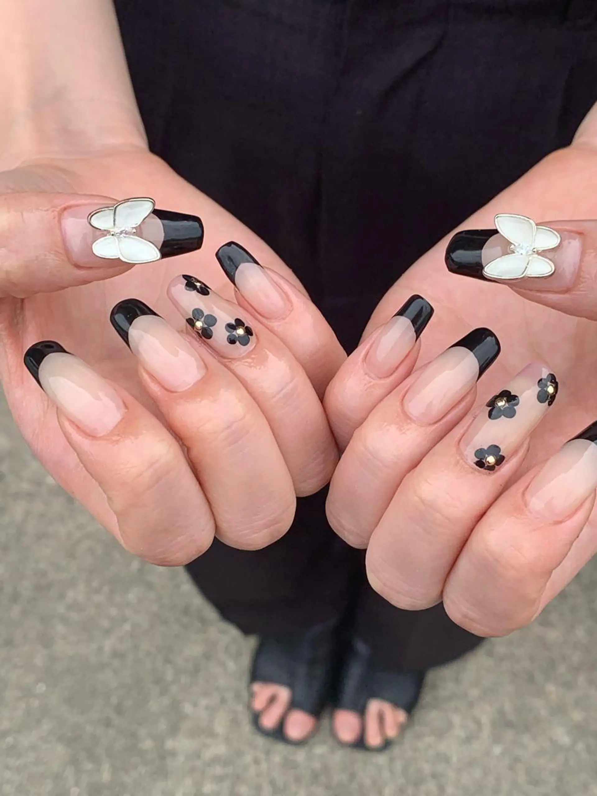 ネイル ハンドネイル 大崎 奈々のネイルデザイン