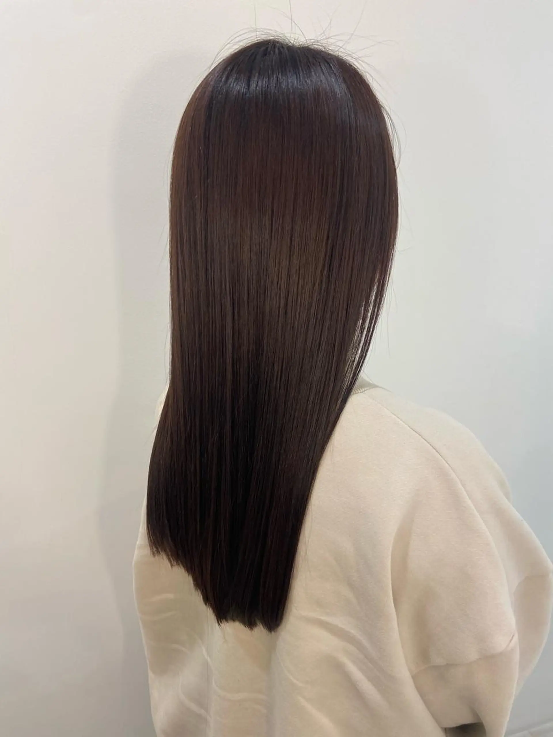 ロング トリートメント natsumi / N°ariaのヘアスタイル