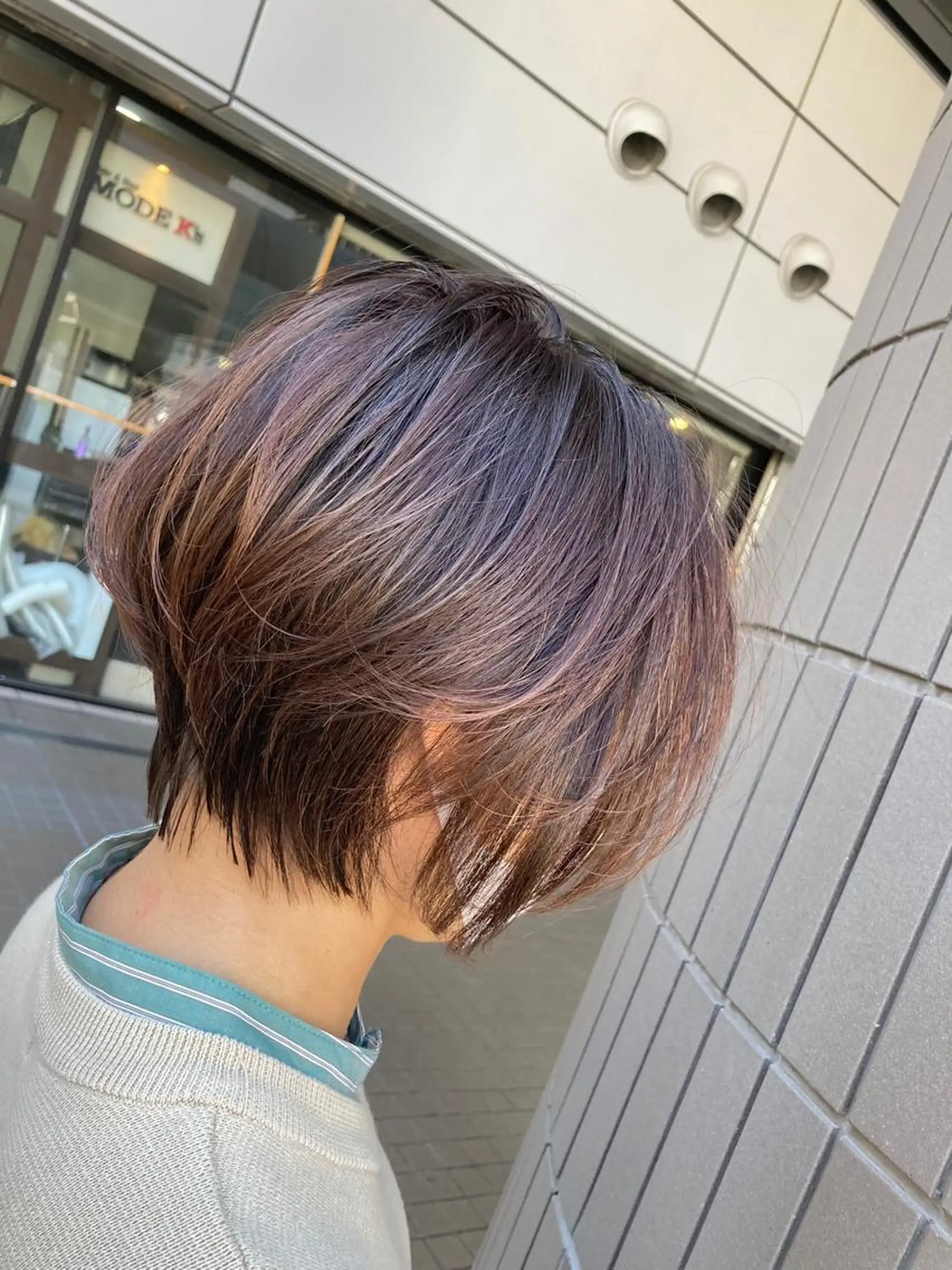 ショート カラー ショートヘア カット ヘアカラー トリートメント SHAFT Ieiriのヘアスタイル