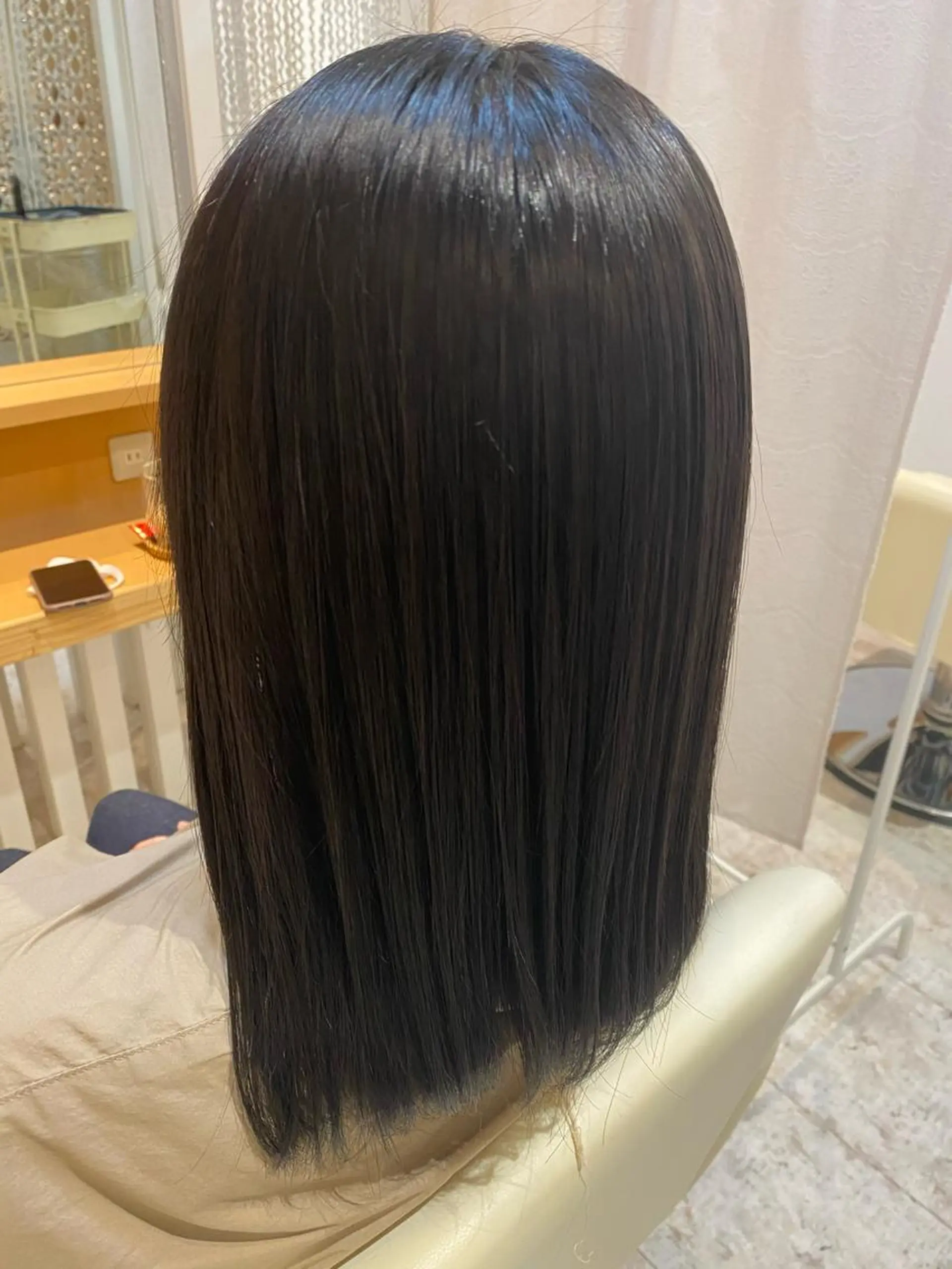 セミロング カラー Design Color🐰アユミのヘアスタイル