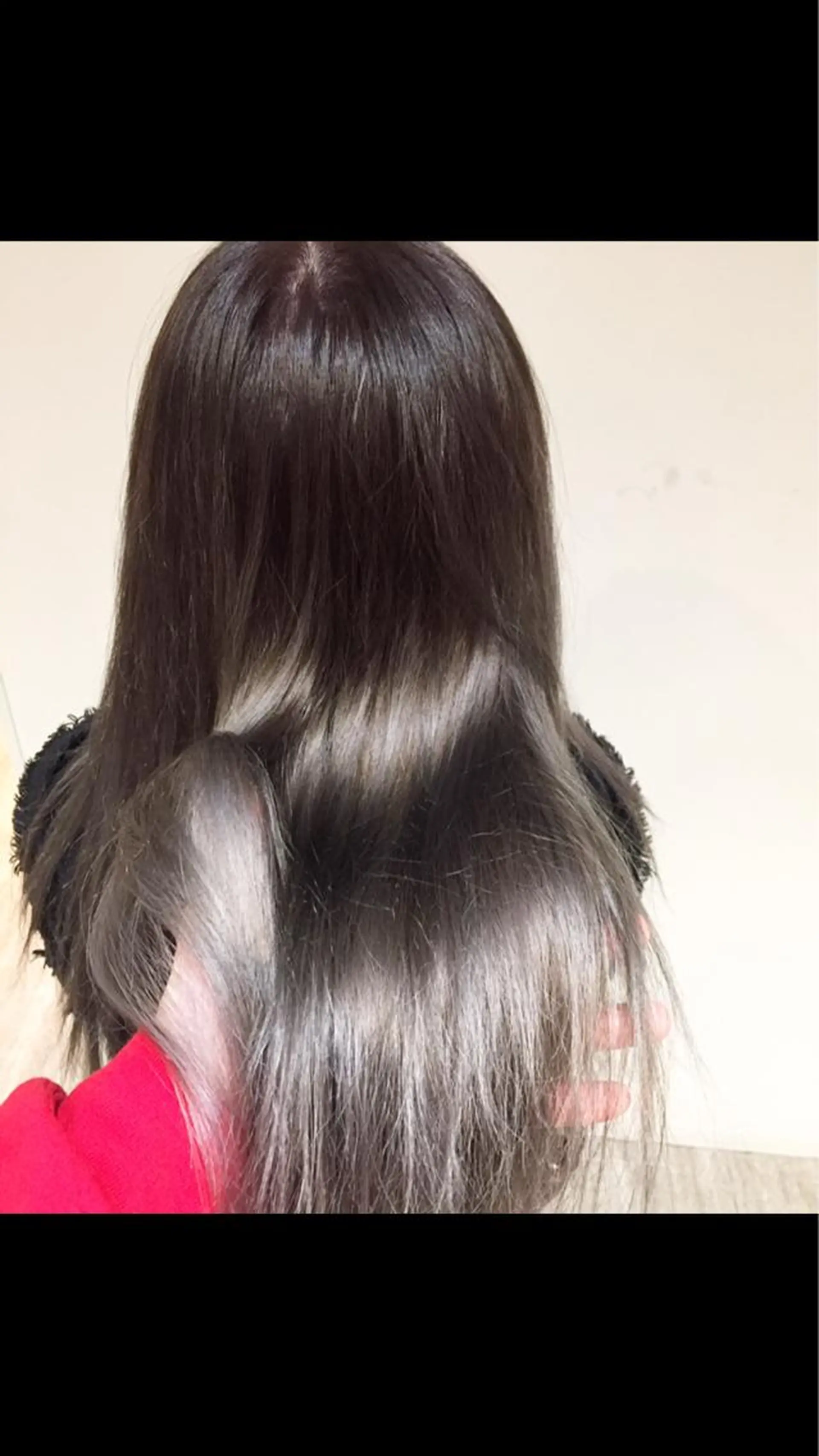 ロング カラー グレージュ シルバー シルバーグレージュ ブリーチ/髪質改善 NYNY大久保のヘアスタイル