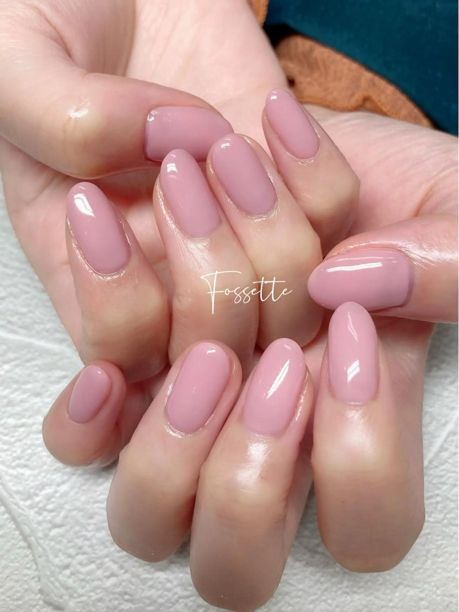 ネイル オフィスネイル ワンカラーネイル ピンク シンプルネイル 春ネイル nailsalon Fossetteのネイルデザイン