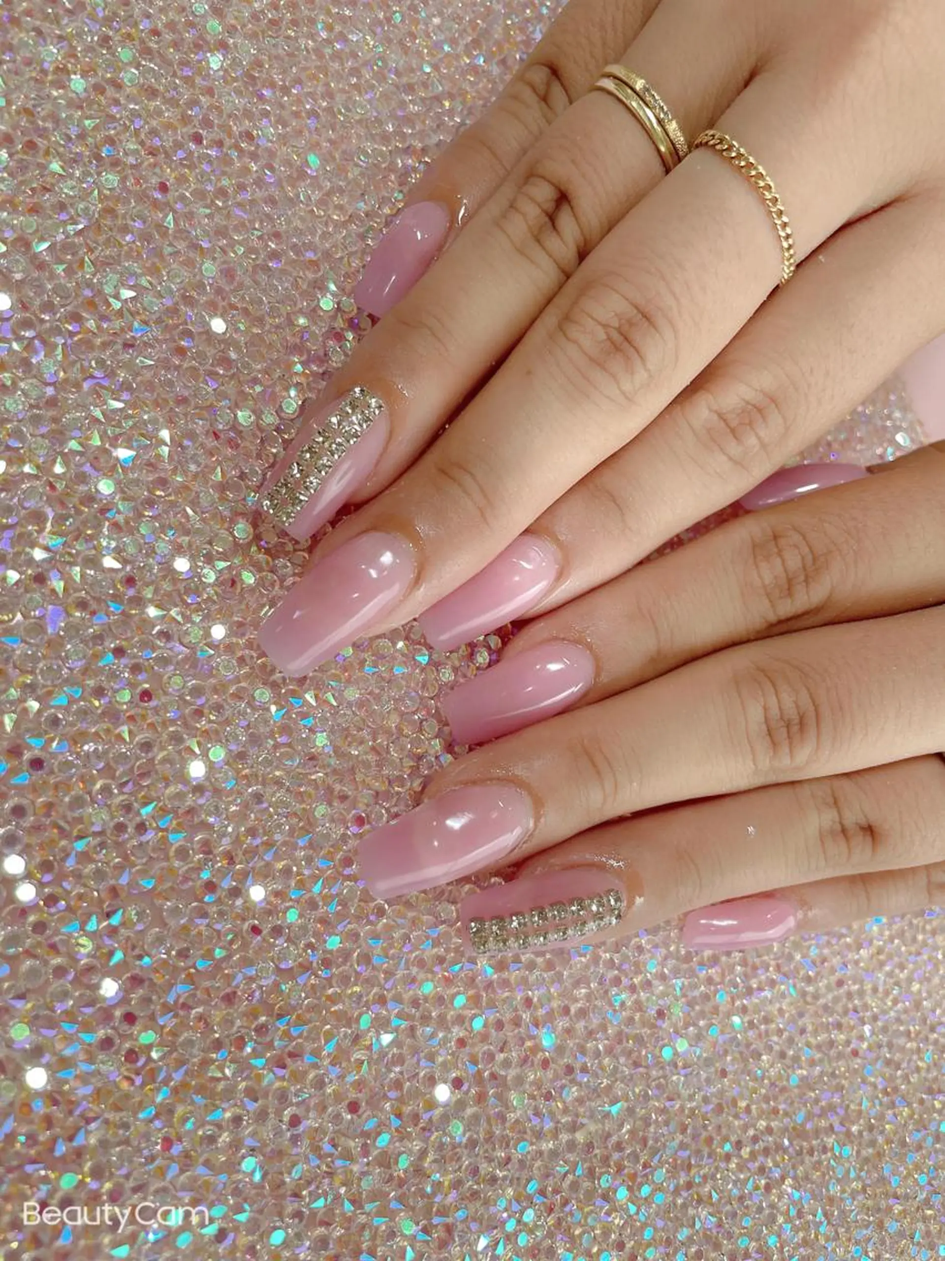 ミディアム ネイル ハンドネイル 《LB》ラブリエ Nail&eyeのマツエク・マツパデザイン