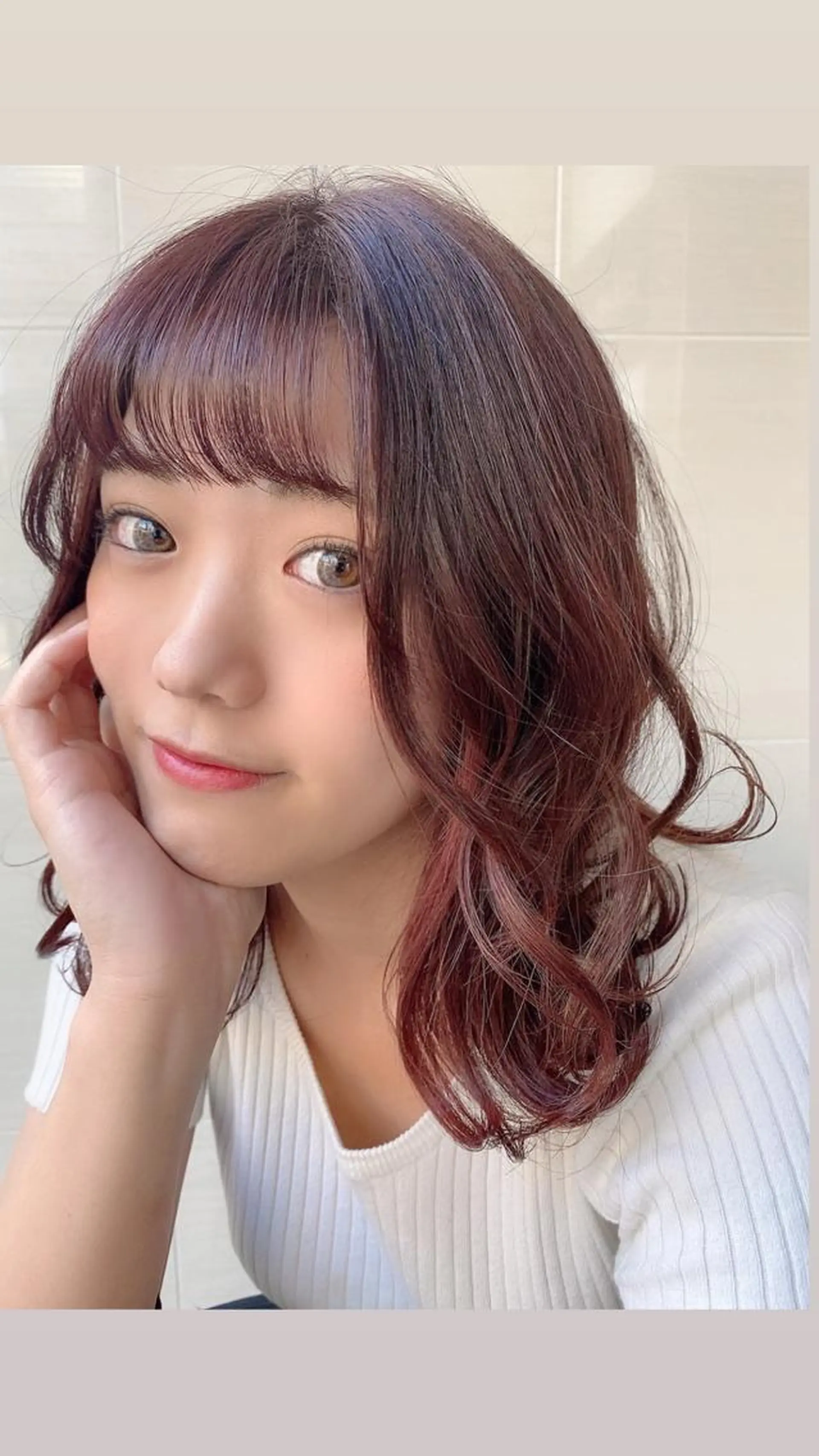 ミディアム カラー Ate by little所属・青木 梢のヘアスタイル