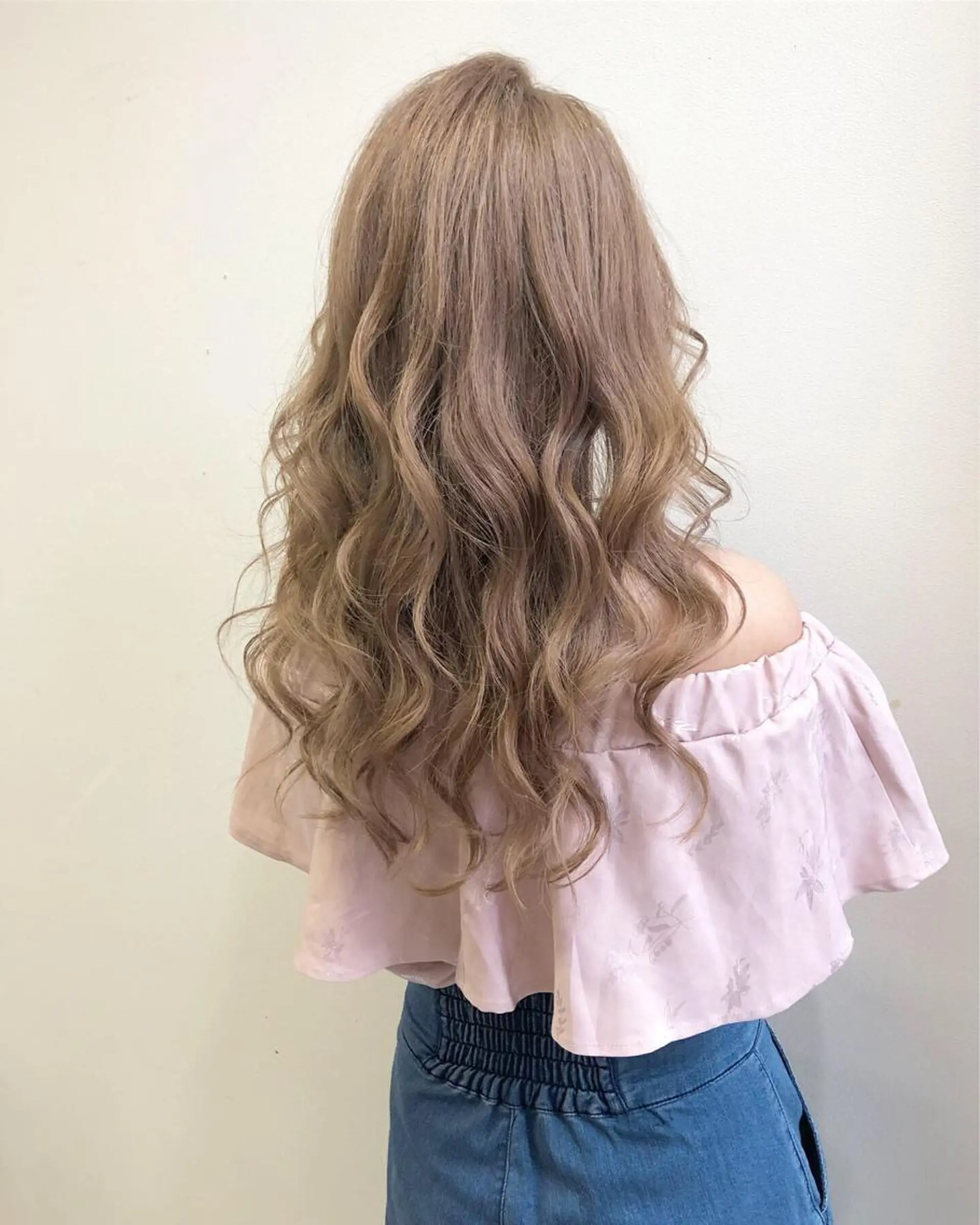 ロング カラー 佐藤 奈佳子 サトウ ナカコのヘアスタイル