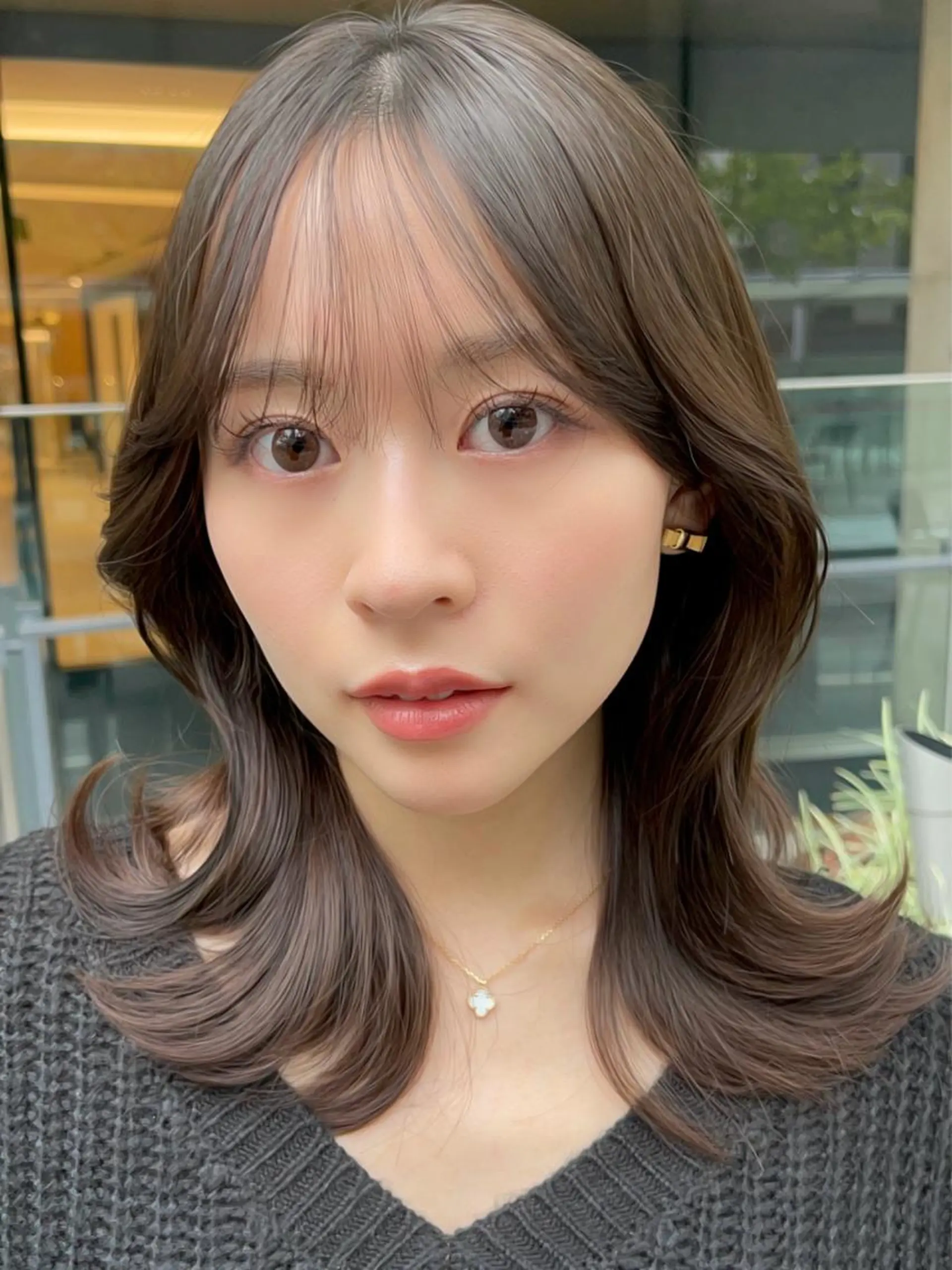 ロング カラー アッシュ ベージュカラー 黒髪 ブリーチ ブルーカラー 顔周り特化/韓国ヘア /レイヤー/吉野幸大のヘアスタイル