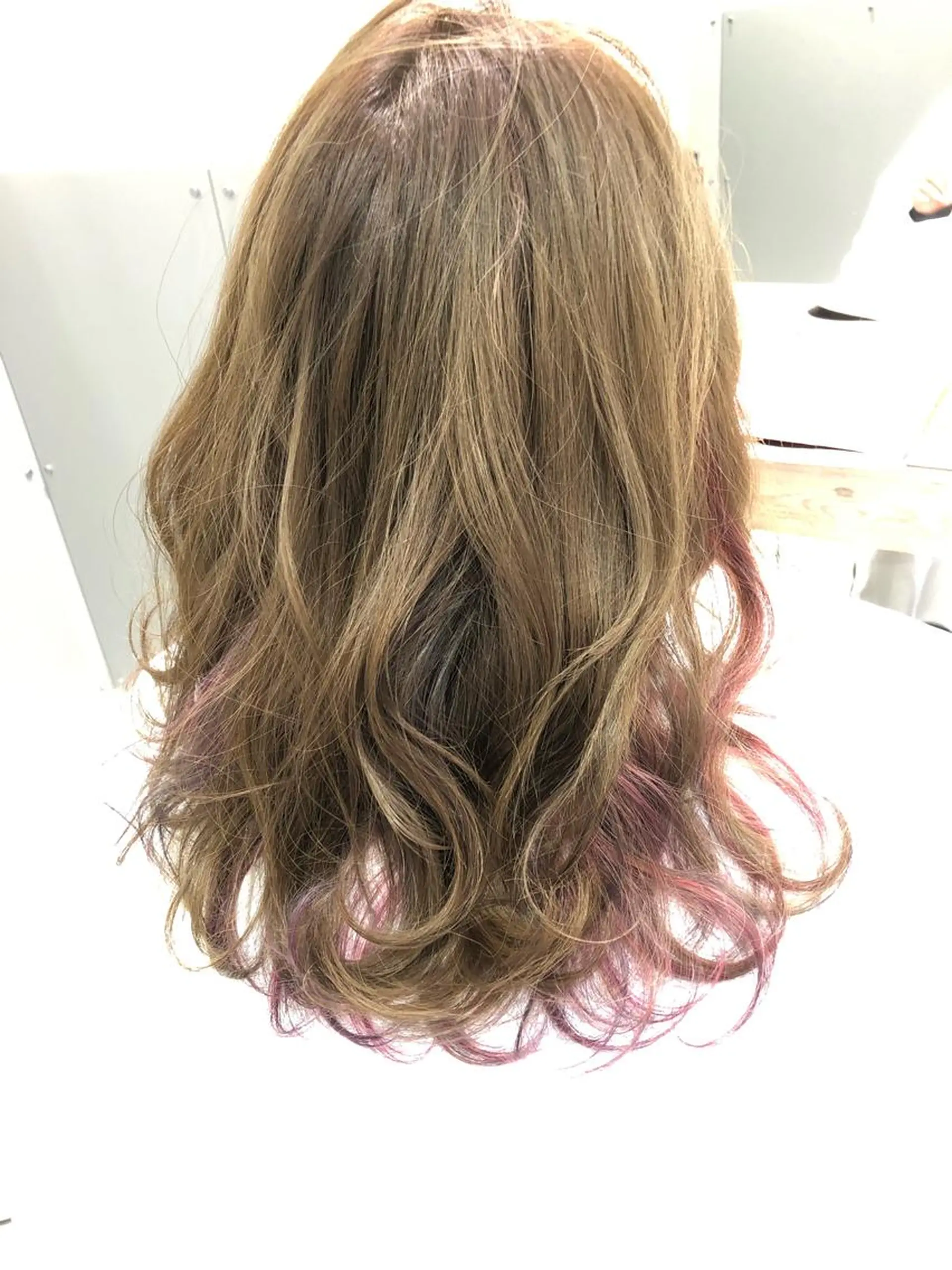 セミロング カラー ヘアアレンジ メッシュ ピンクカラー パープルカラー Hair&Beauty  theB所属・山田 香織のヘアスタイル
