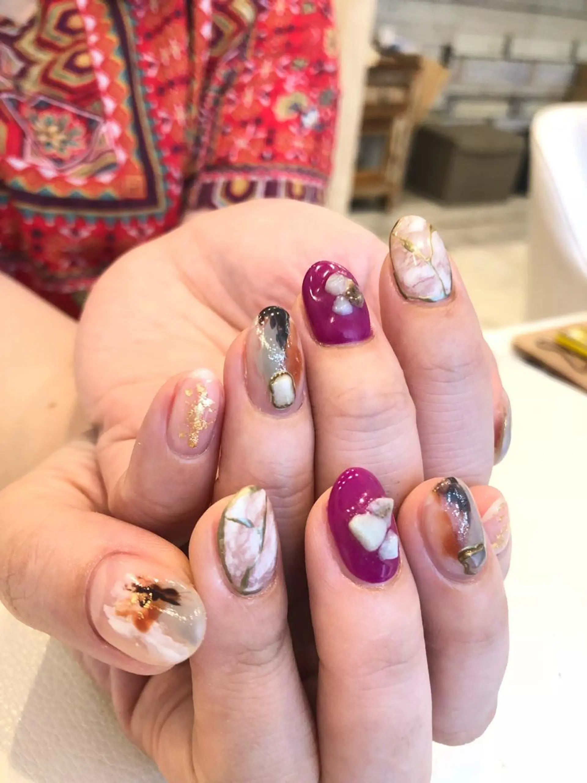 ネイル 【デザイナー】田中 美生のヘアスタイル