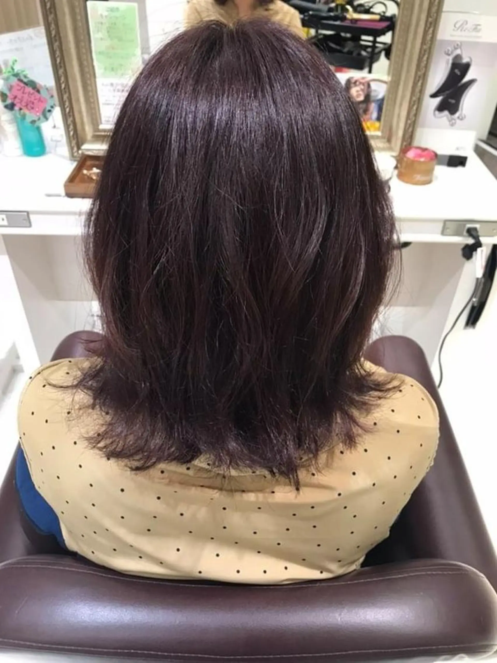 ミディアム カラー 🍊オオノ リホ🍑のヘアスタイル