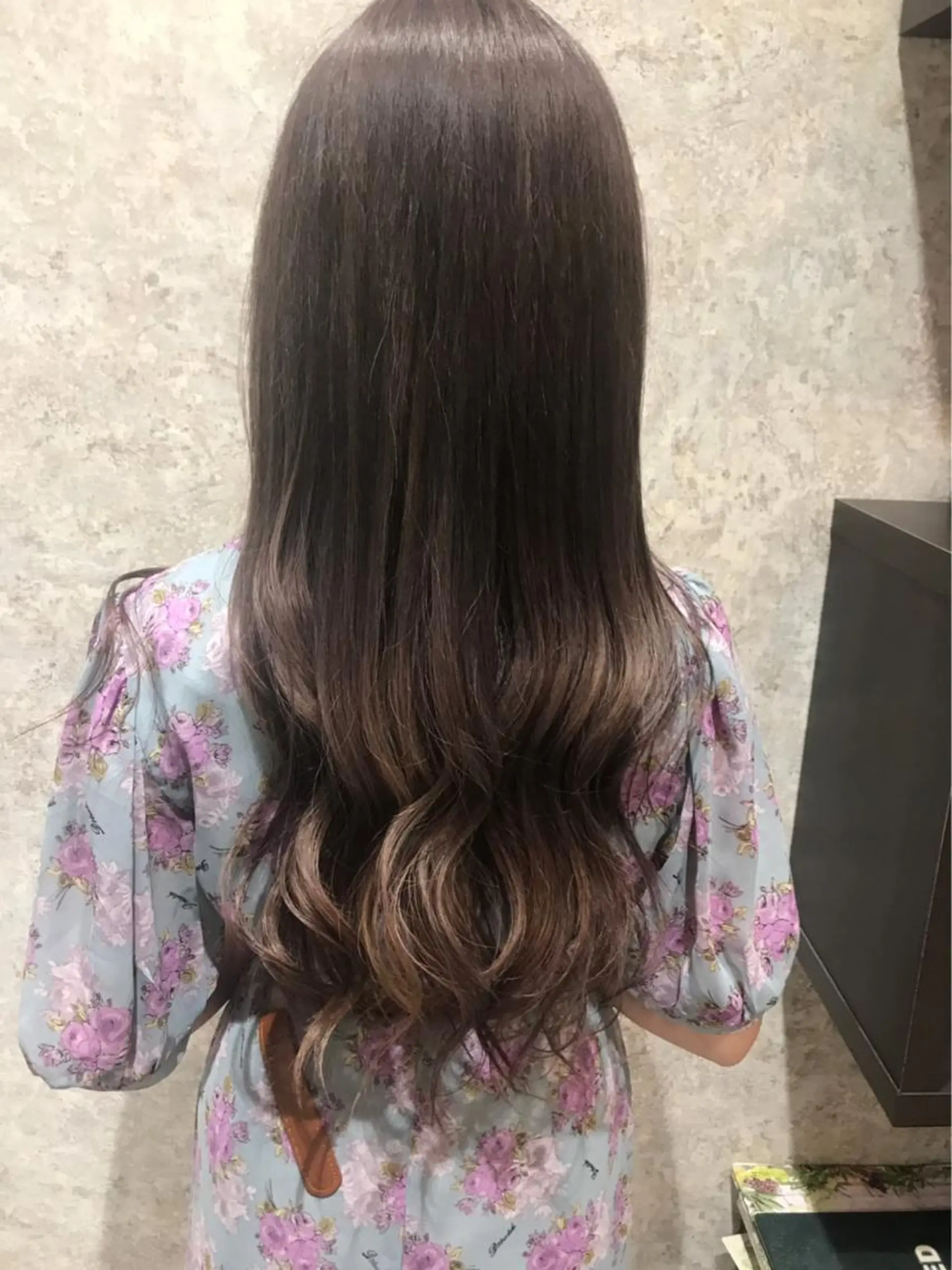 ロング カラー ベージュカラー モカベージュ 🫟Blanco🫟 Color&Careのヘアスタイル