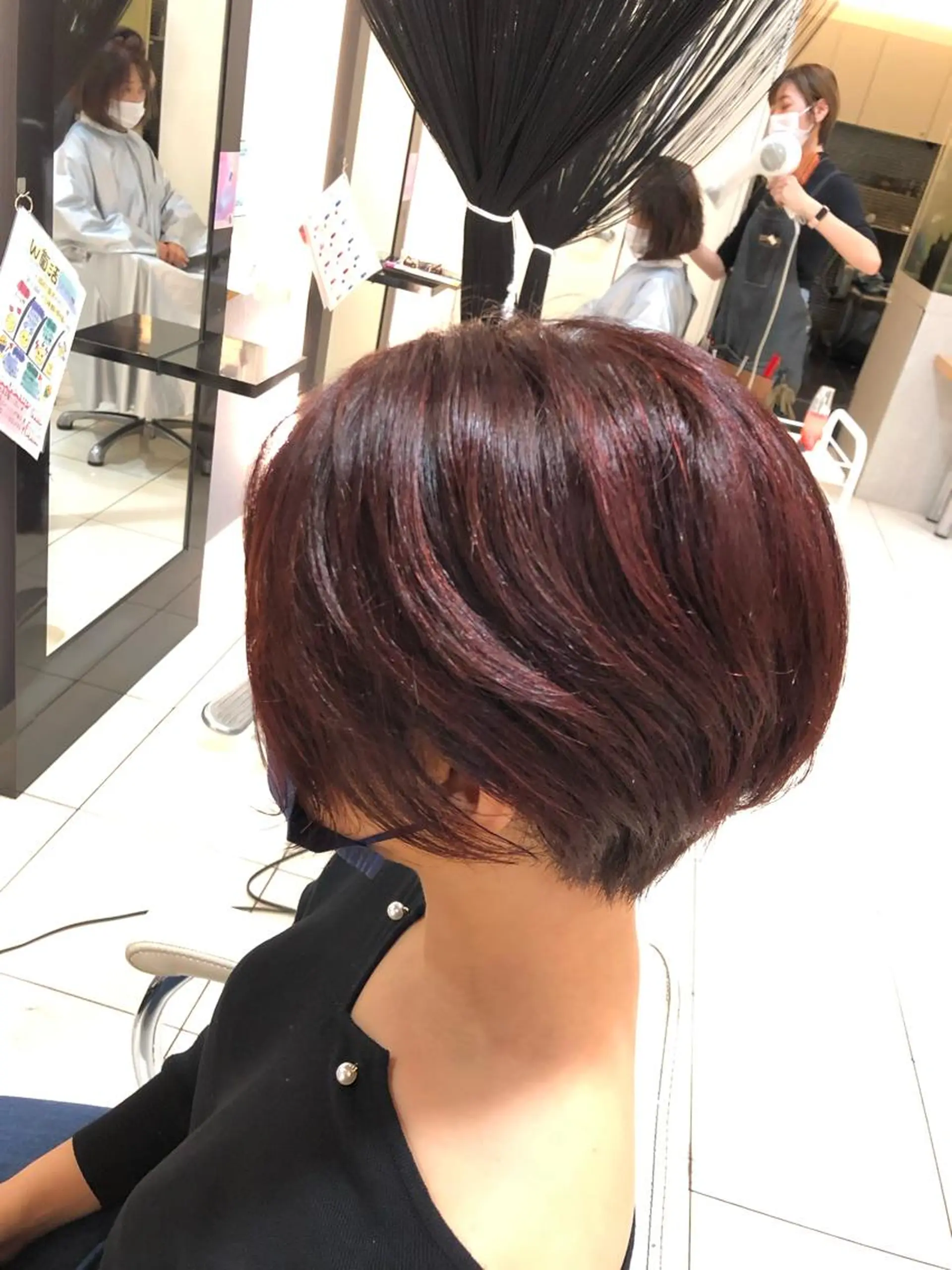 ショート カラー ブリーチ ハイライトカラー ブリーチなしカラー ハイライト ヘアカラー カラーリスト🎨 田島光のヘアスタイル