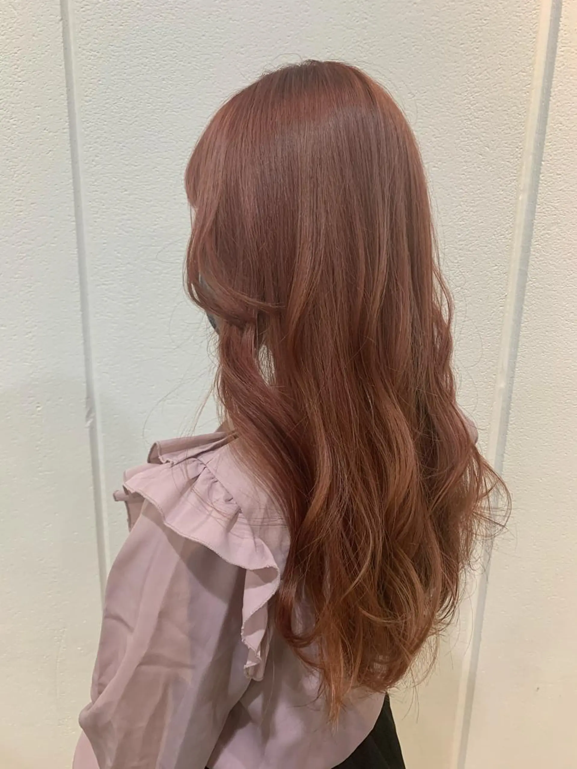 ロング カラー ピンクカラー Lolonois梅田 /Okazaki:)のヘアスタイル