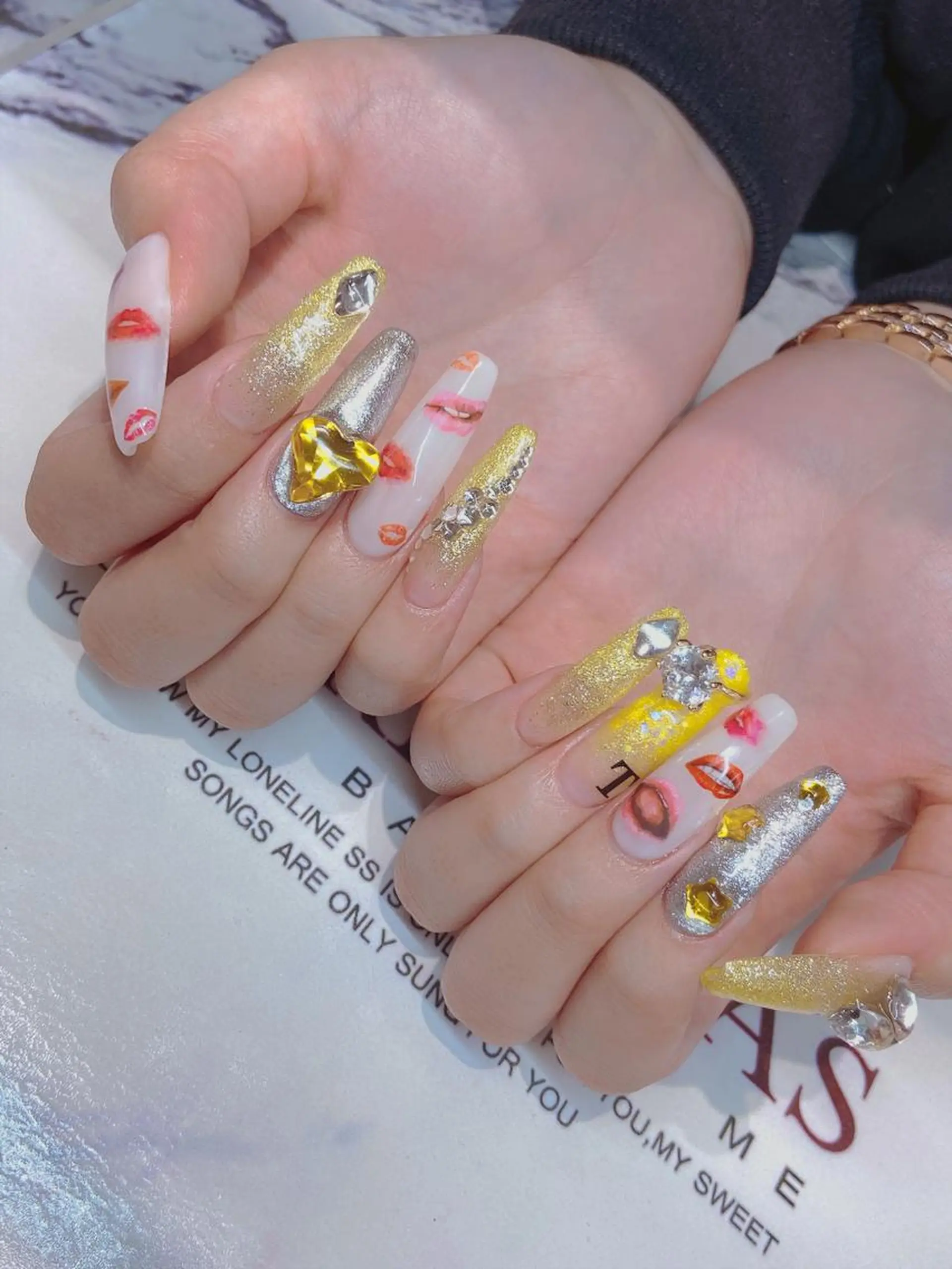 ネイル ハンドネイル 長さだし専門店 M2　rikaのネイルデザイン