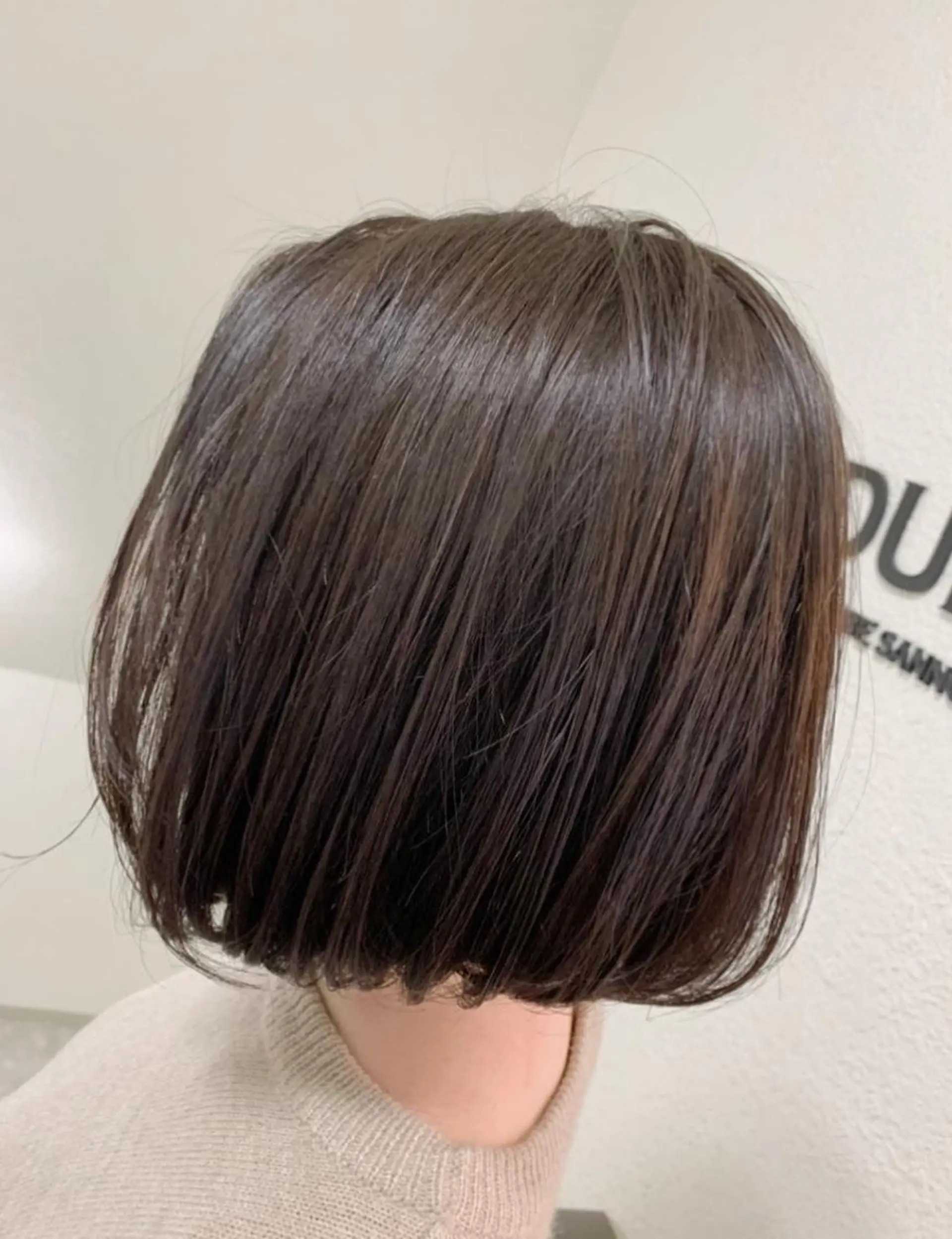 ミディアム カット 縮毛矯正 村阪 由美子のヘアスタイル