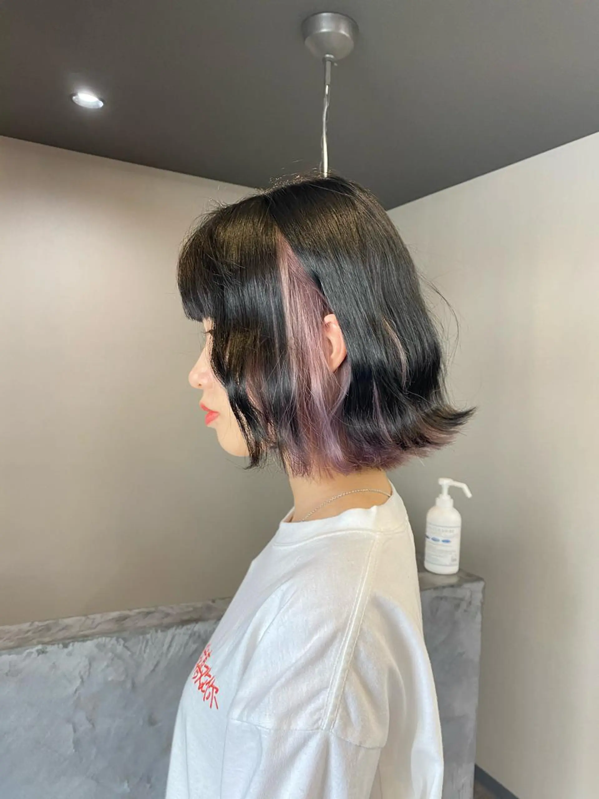 ミディアム maco 艶感ハイトーン🦋のヘアスタイル