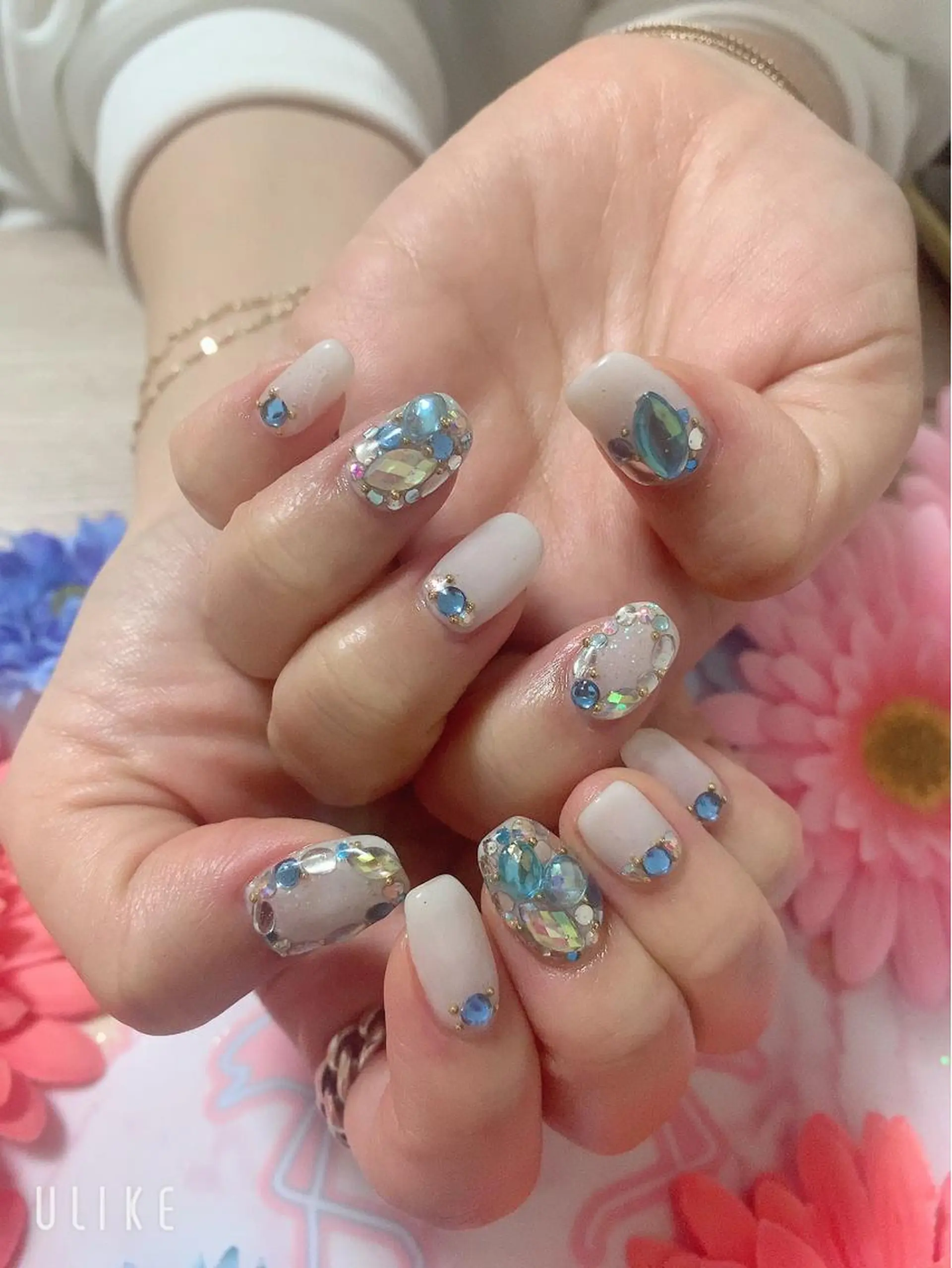 ネイル MINAMI nailsのネイルデザイン
