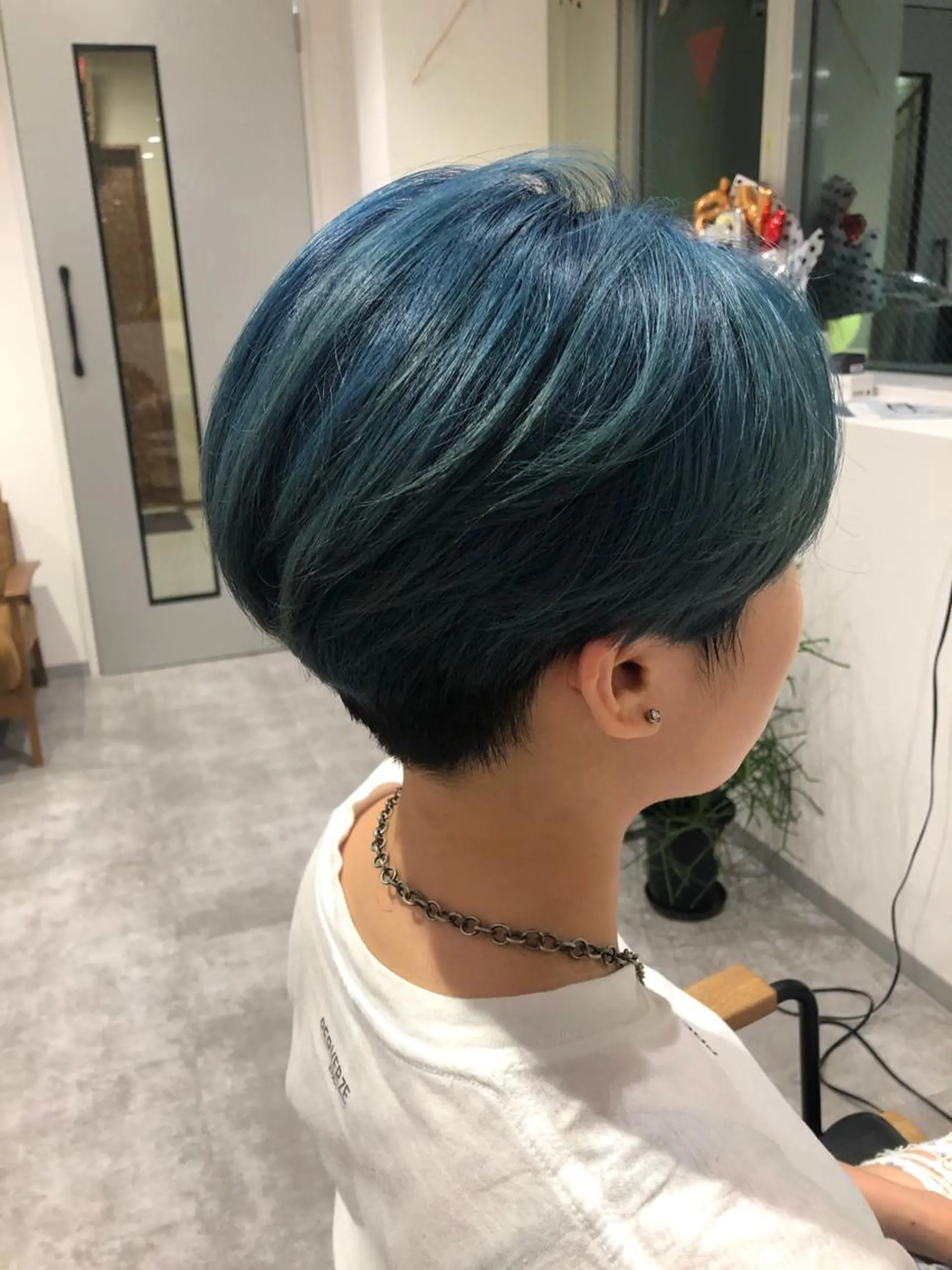 ショート カラー ブルーカラー カット ヘアカラー トリートメント JILBLAN京都 ショート/ハイライトのヘアスタイル