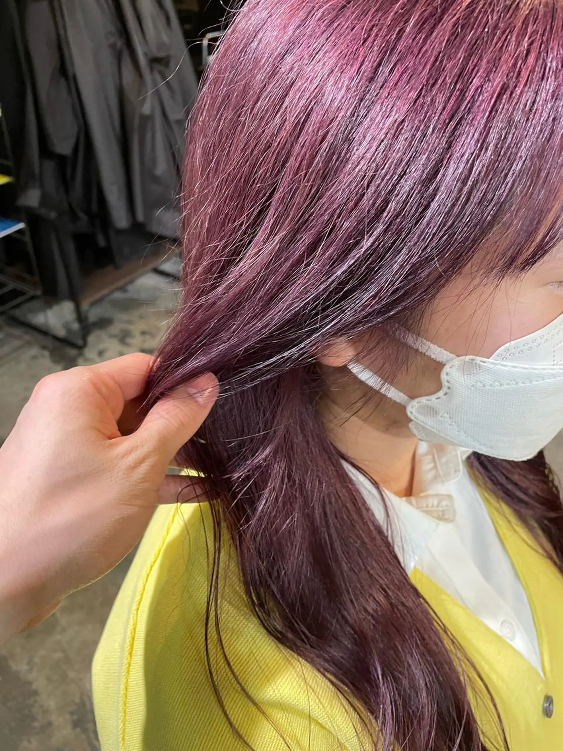 カラー La fith hair ray 札幌店所属・顔まわり/W カラー/リョウのヘアスタイル