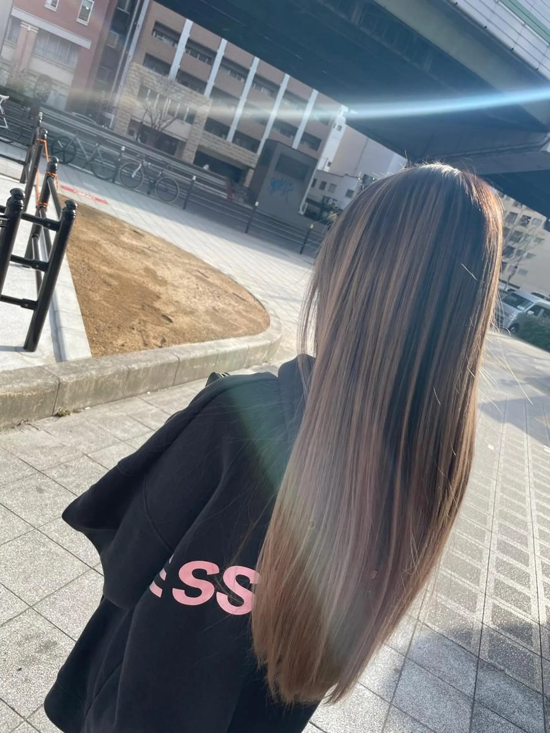 ロング カラー ヘアカラー トリートメント ヘアセット 難波ブリーチカラー 伊藤洋輝のヘアスタイル