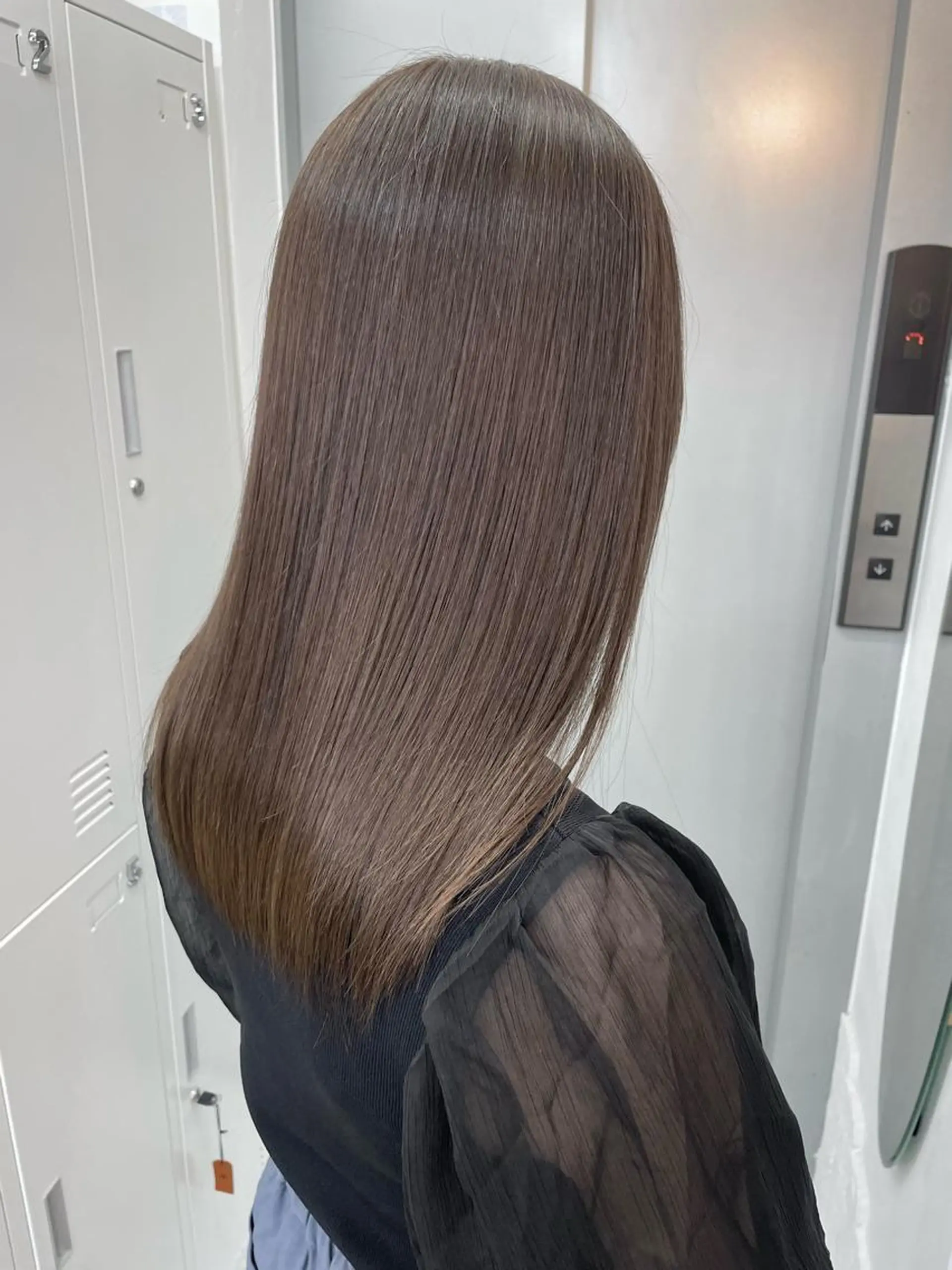 セミロング 髪質改善 トリートメント ヘアカラー トリートメント 🌼たけや みのり🌿のヘアスタイル