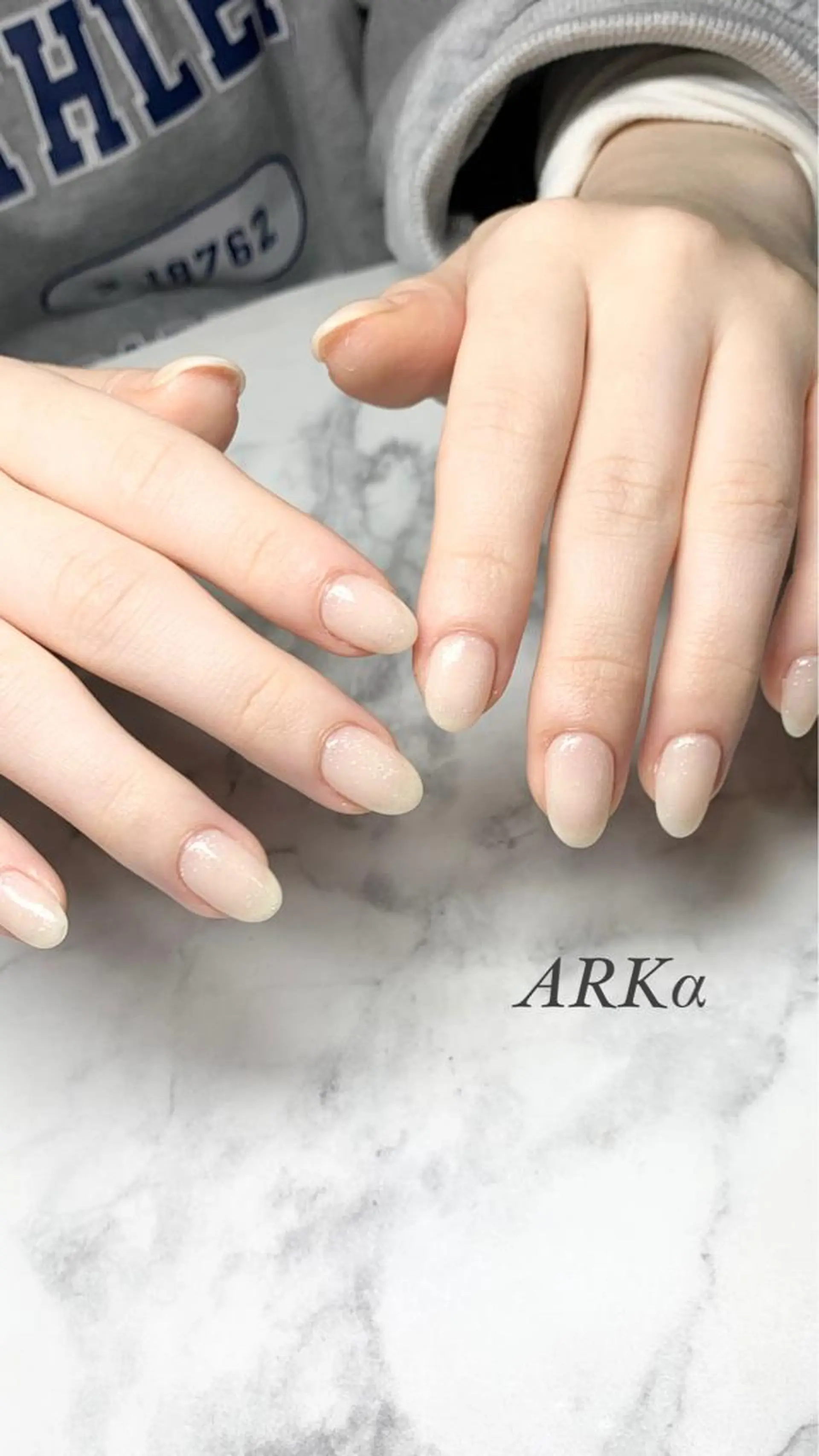 ミディアム ネイル ハンドネイル Nailsalon ARKαのネイルデザイン