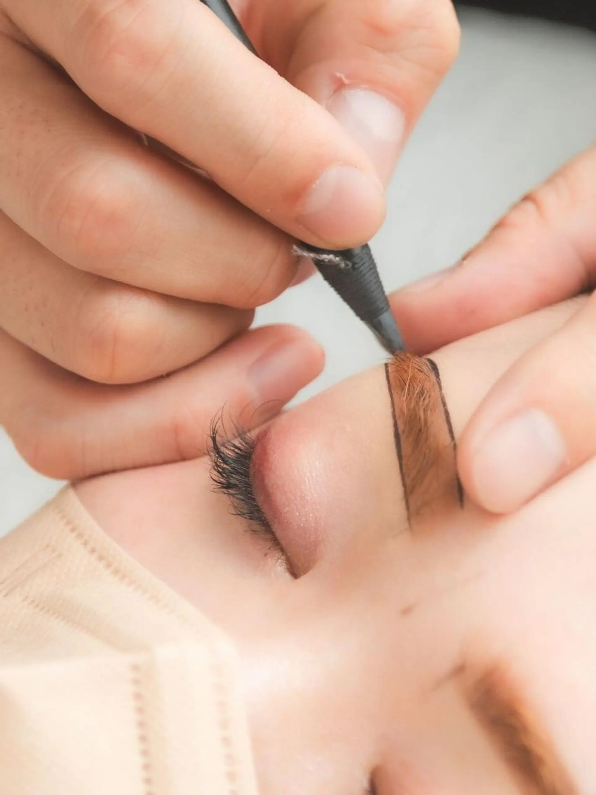 アイブロウ フカザワ シリュウの眉毛・アイブロウイメージ