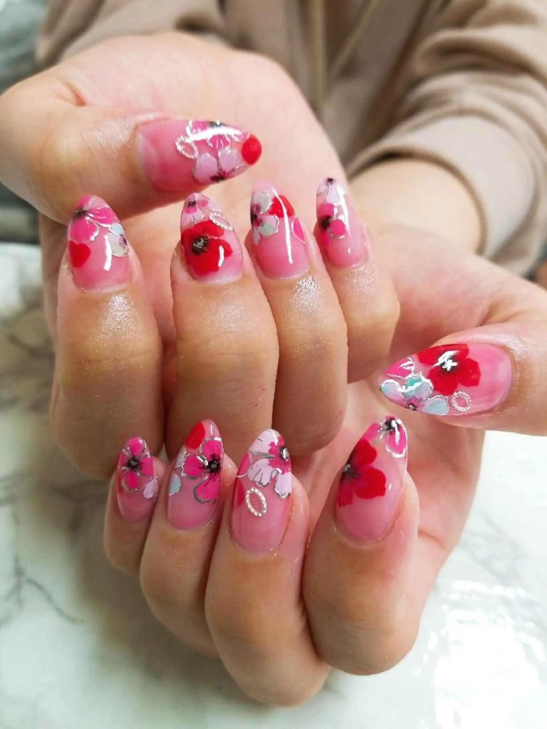 ネイル 河野ちえ (雑誌掲載サロン)のネイルデザイン