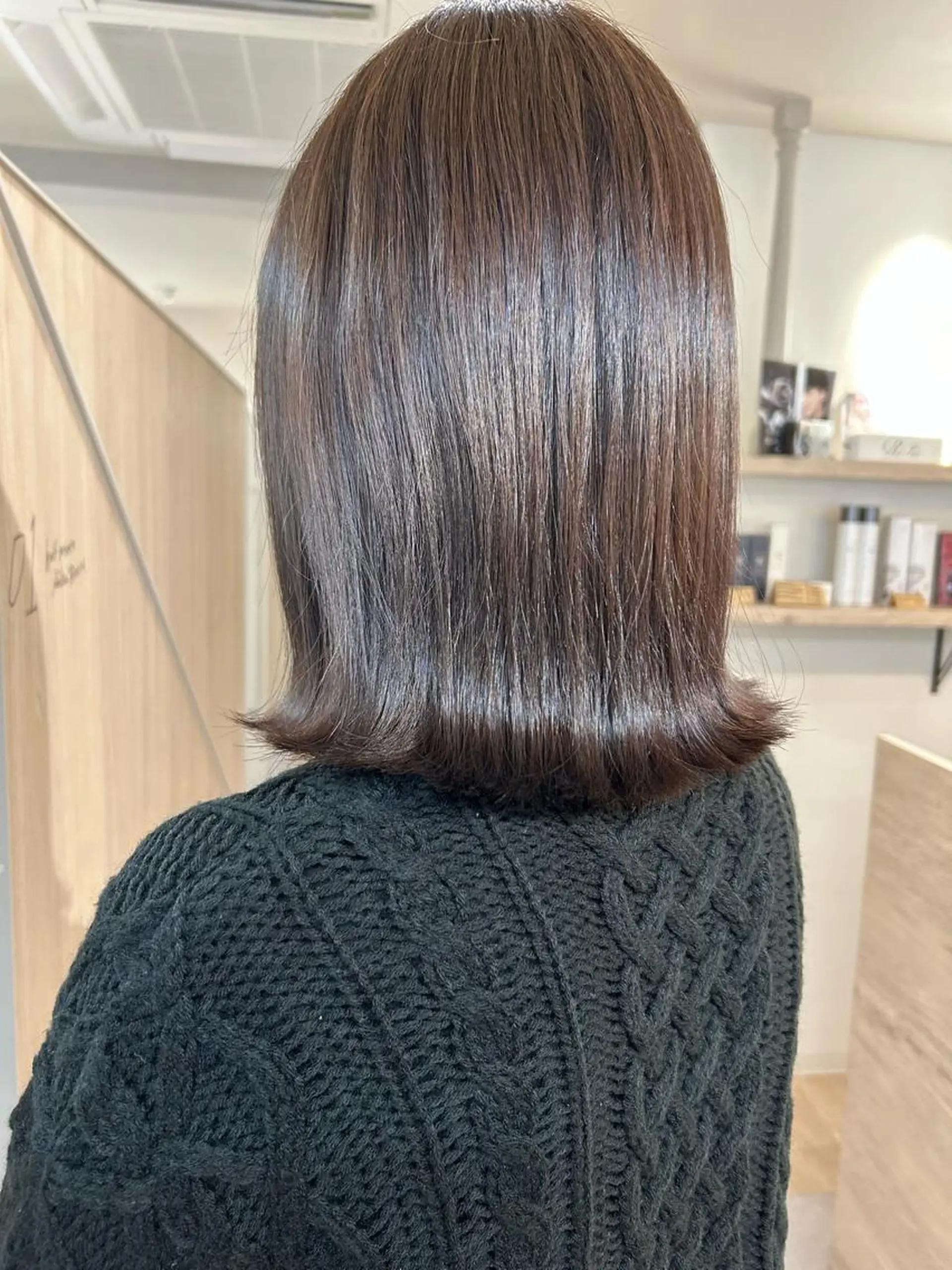 ミディアム カラー カット ヘアカラー トリートメント 西 めぐみのヘアスタイル