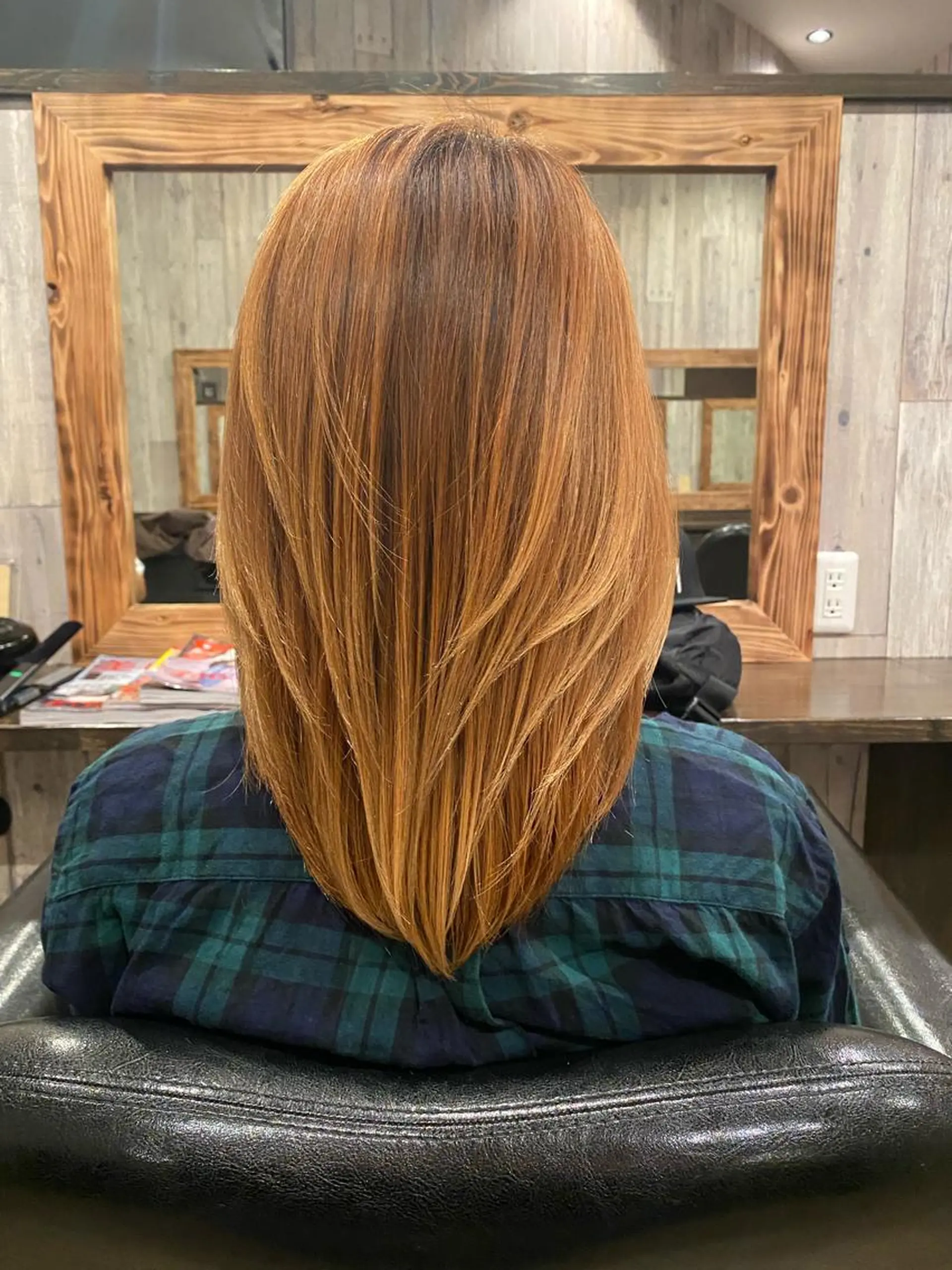 セミロング 奥村 奈々加のヘアスタイル