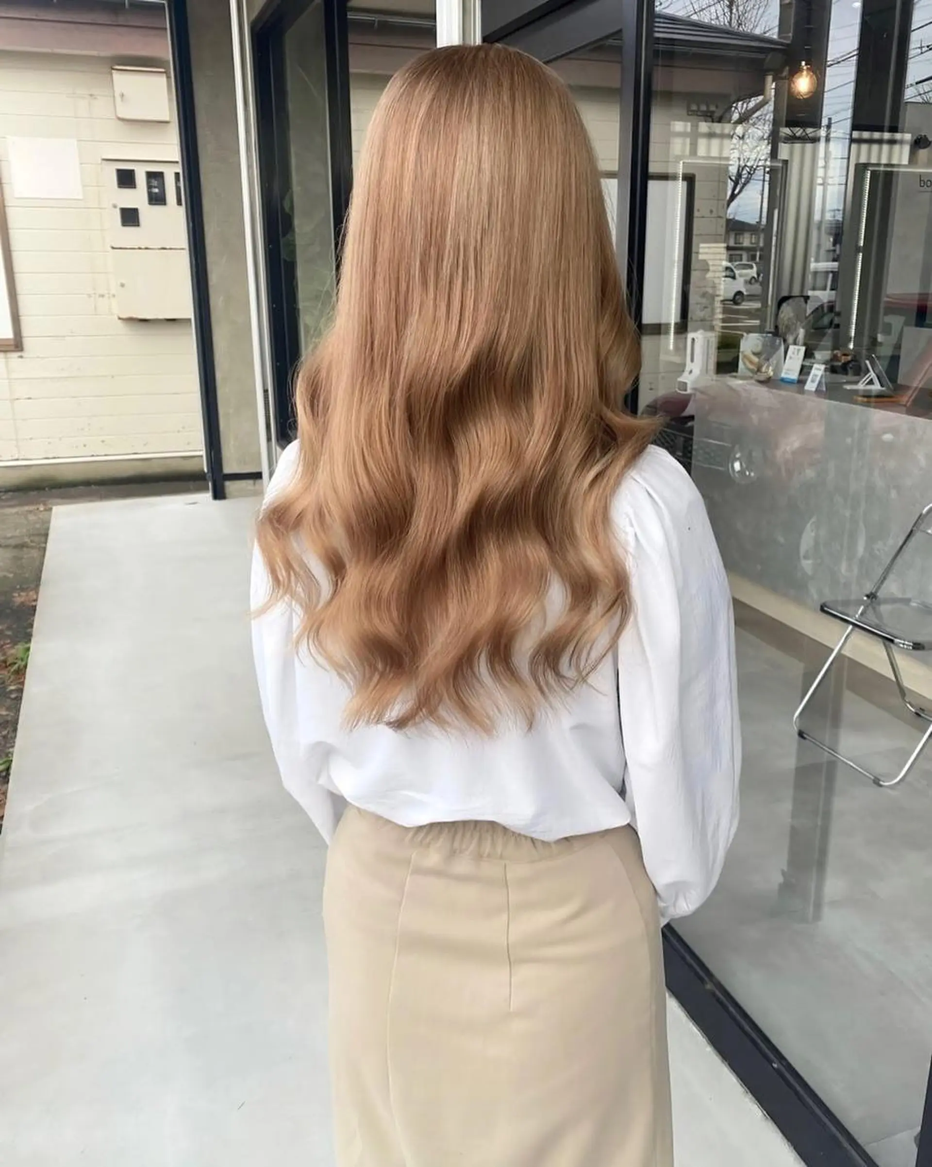 ミディアム mood alissaのヘアスタイル