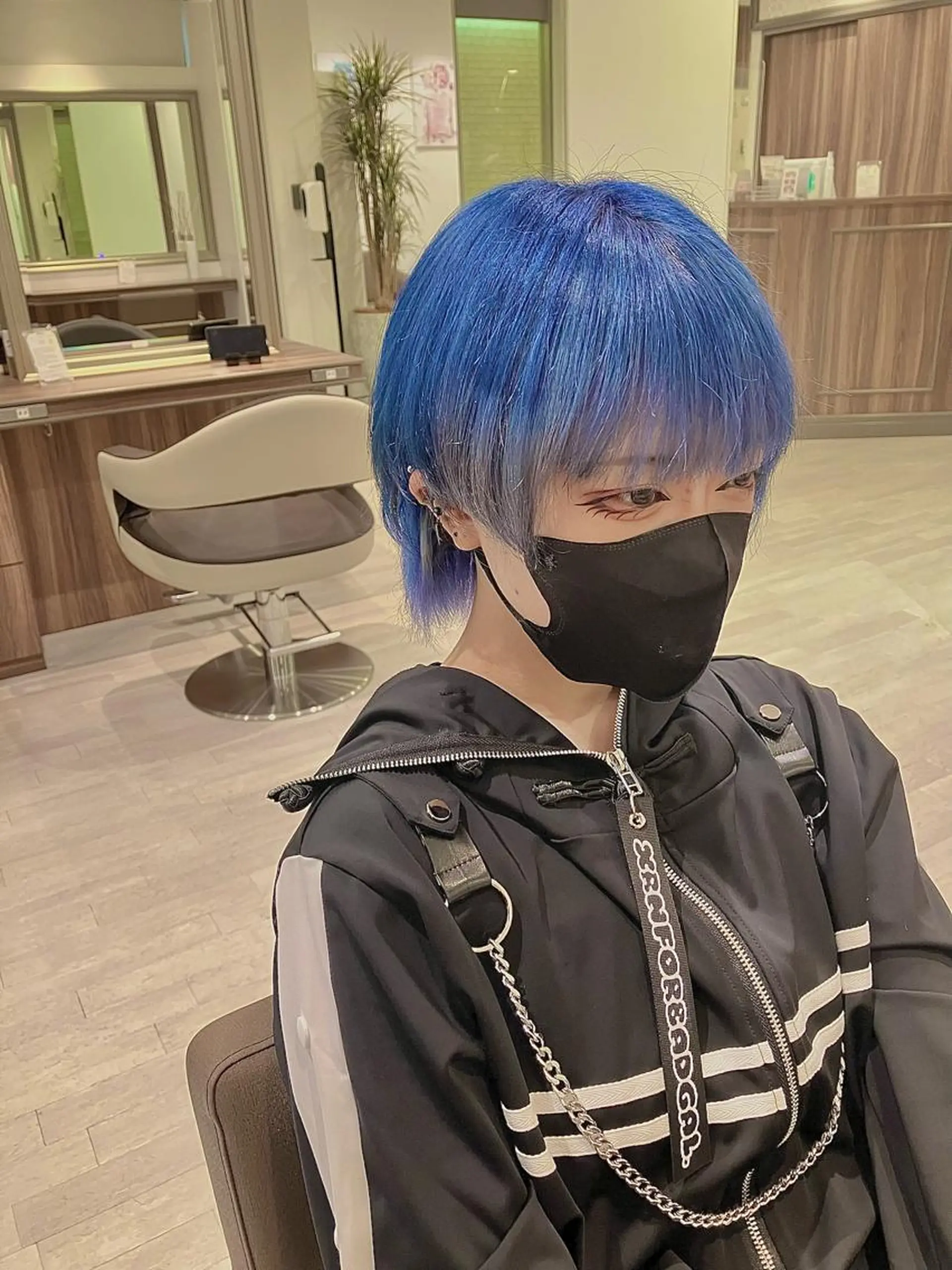 ショート カラー ヘアカラー Re:st所属・Miyavi/カラー ショートボブのヘアスタイル