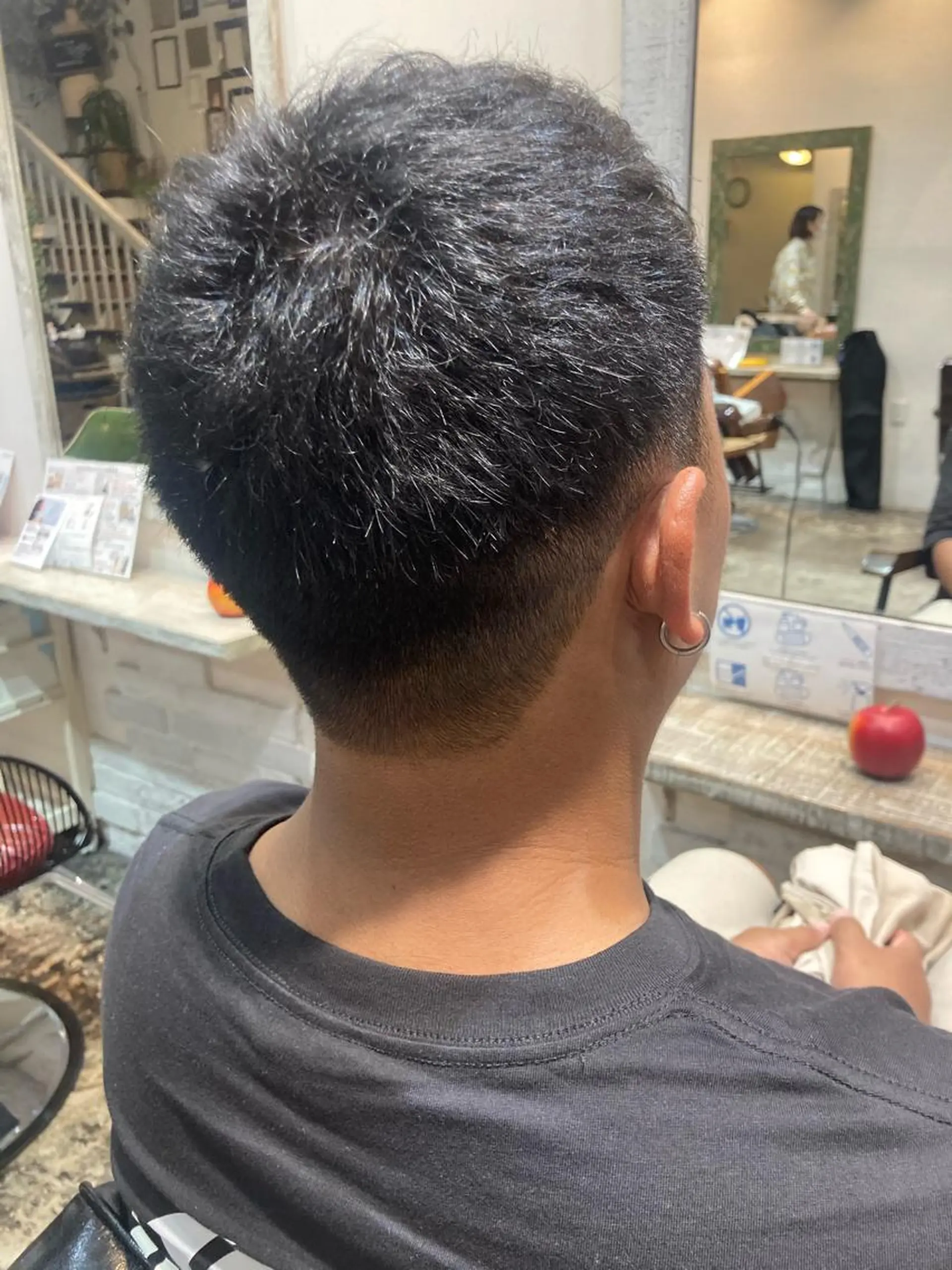 ショート メンズ 刈り上げ Cocorokara所属・カナザワ アリッサのヘアスタイル