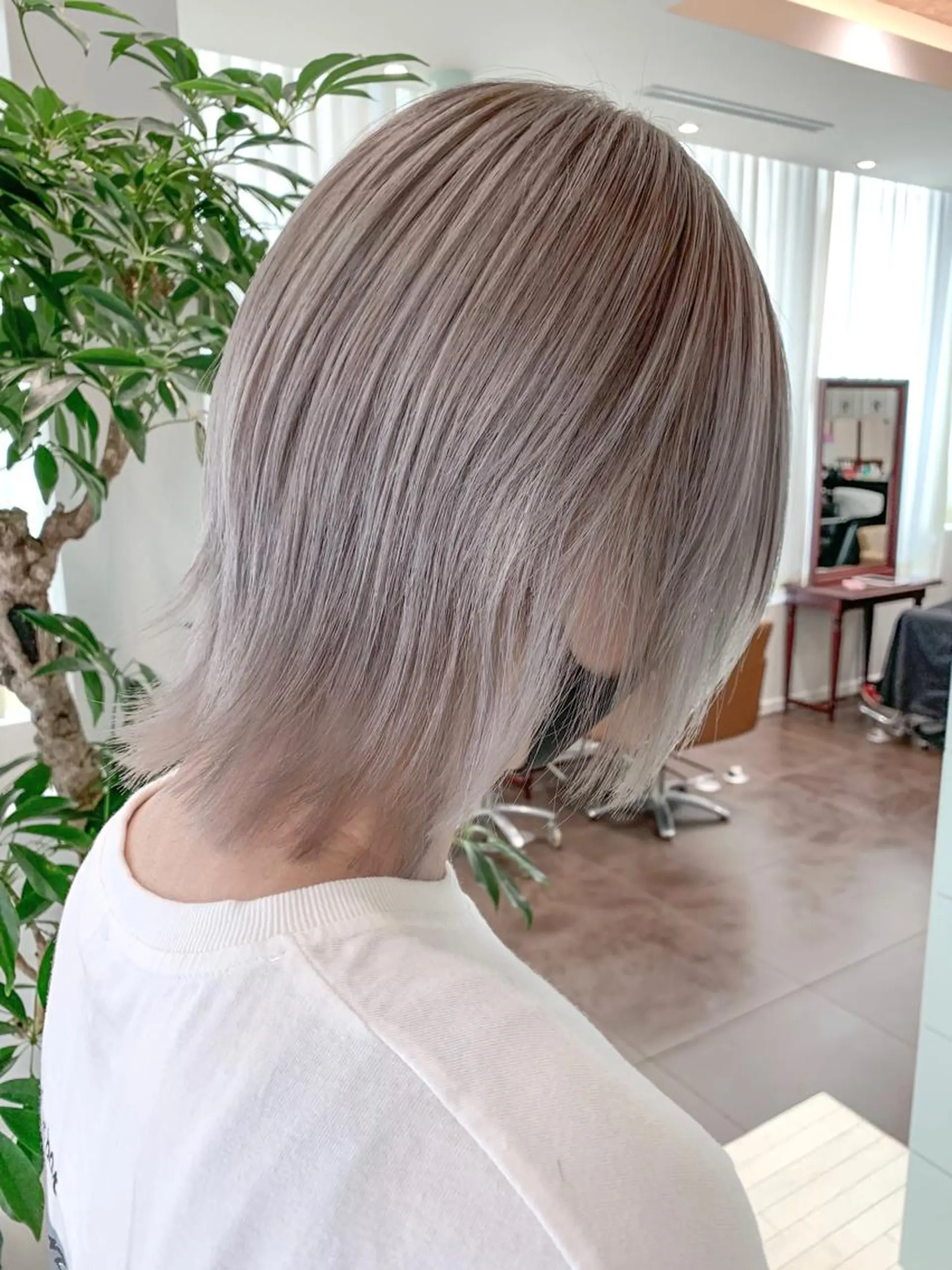 ショート 🍀ケアブリーチ カラー🍀坂井のヘアスタイル