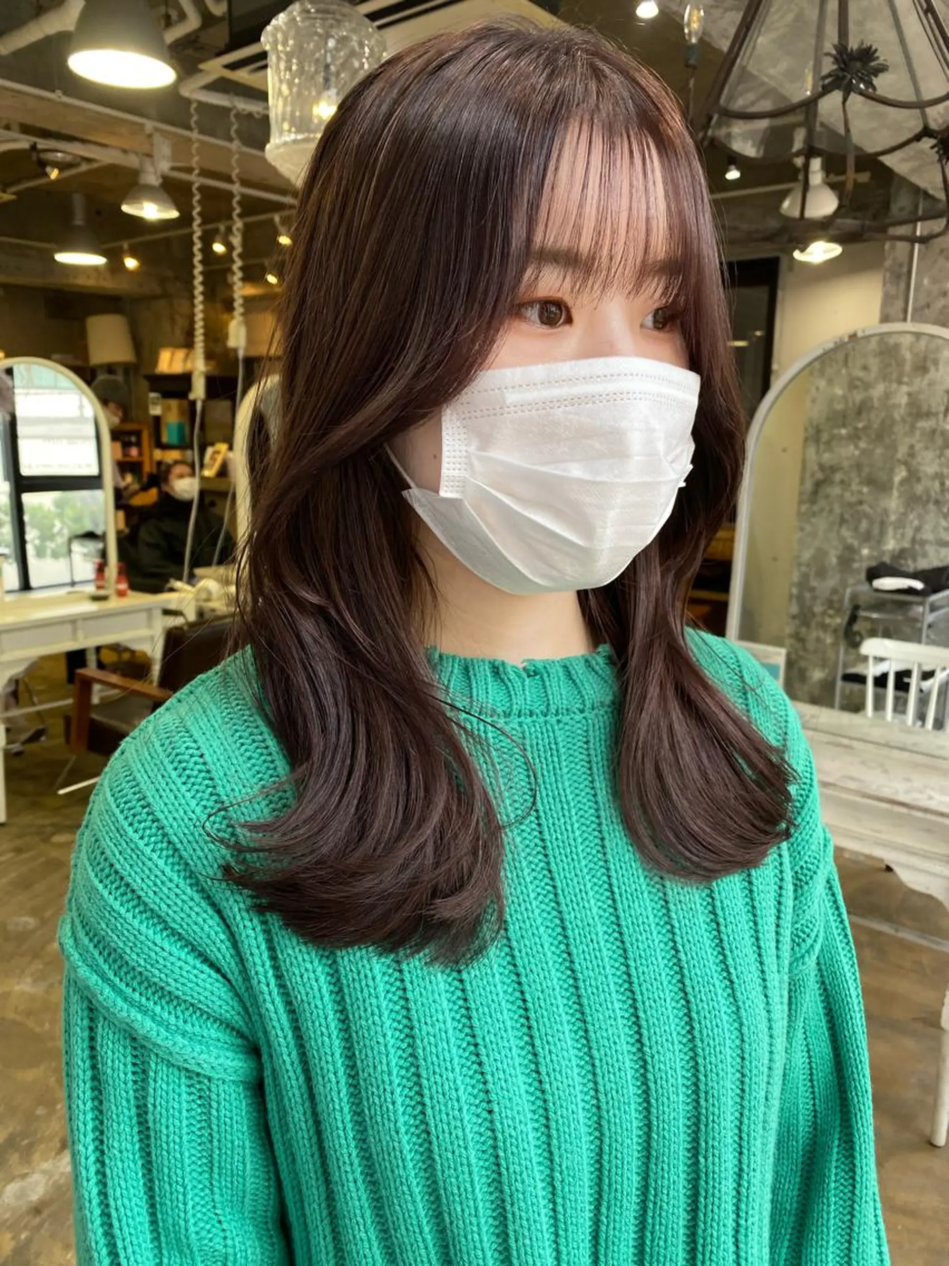 セミロング カラー ベージュカラー ダブルカラー ハイライトカラー ハイトーンカラー インナーカラー カット ヘアカラー トリートメント Pia hair Design Yakuin所属・Pia ツボイ ケイタのヘアスタイル