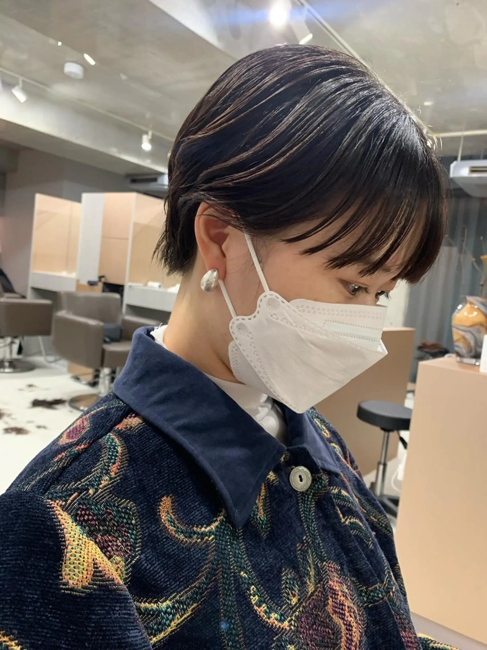 ショート カラー ボブパーマコテ巻き風 パーマNo1深江秀平のヘアスタイル