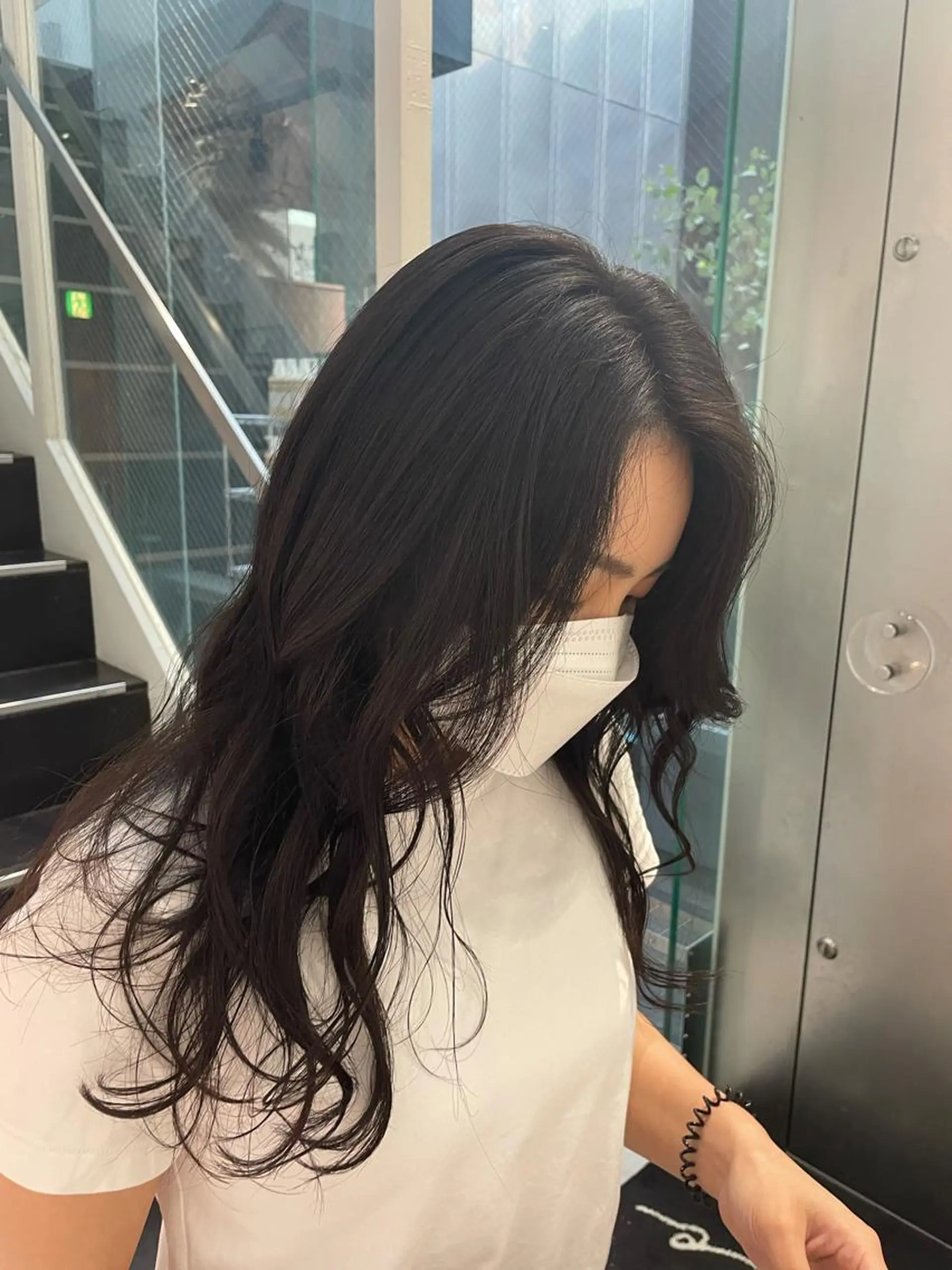 ロング カラー オノ テンタのヘアスタイル