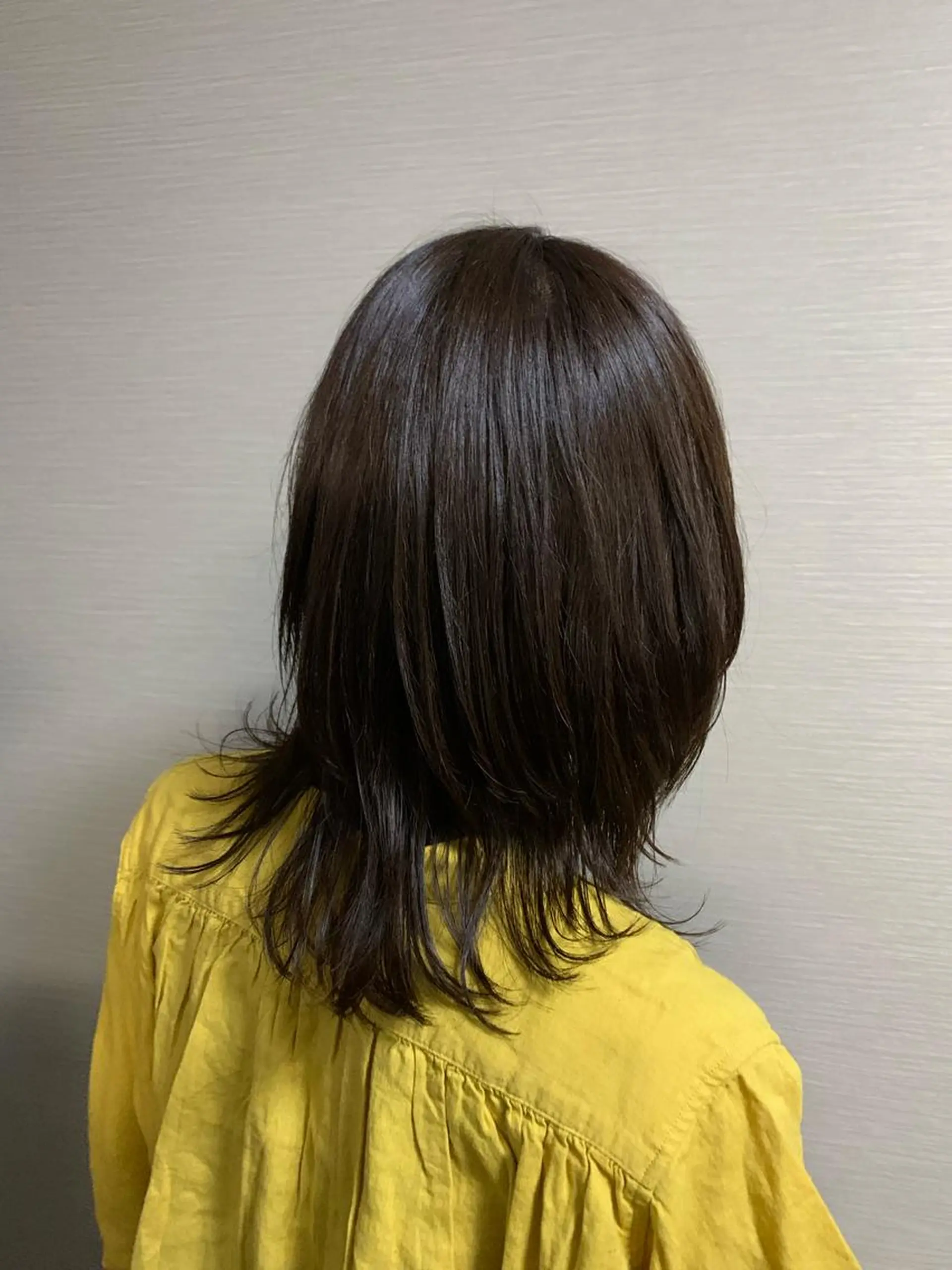 カラー ブラウンカラー 三品 早妃のヘアスタイル