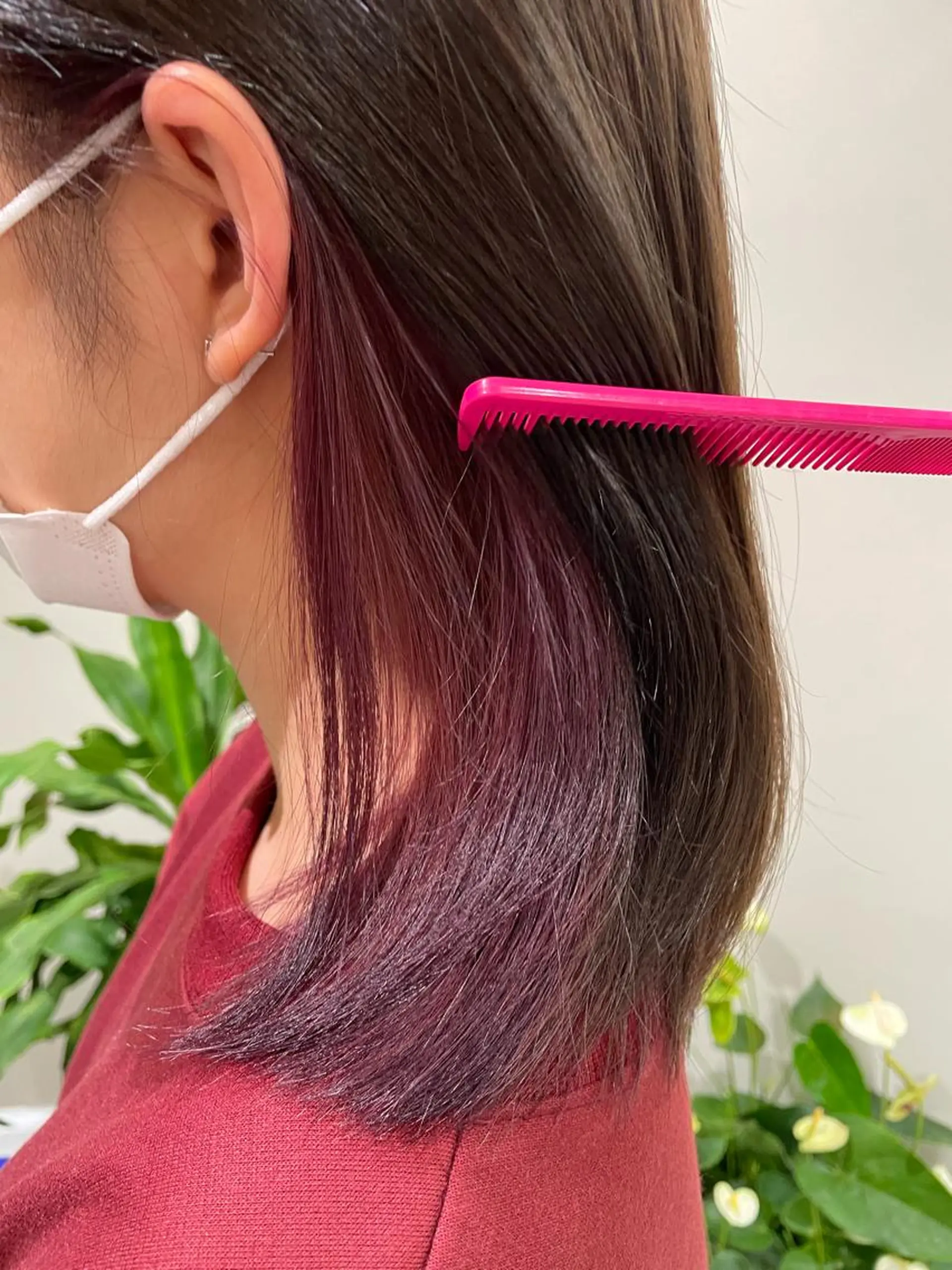 ミディアム カラー ボルドーカラー パープルカラー ボブ/インナーカラー /眉毛/Miyuのヘアスタイル