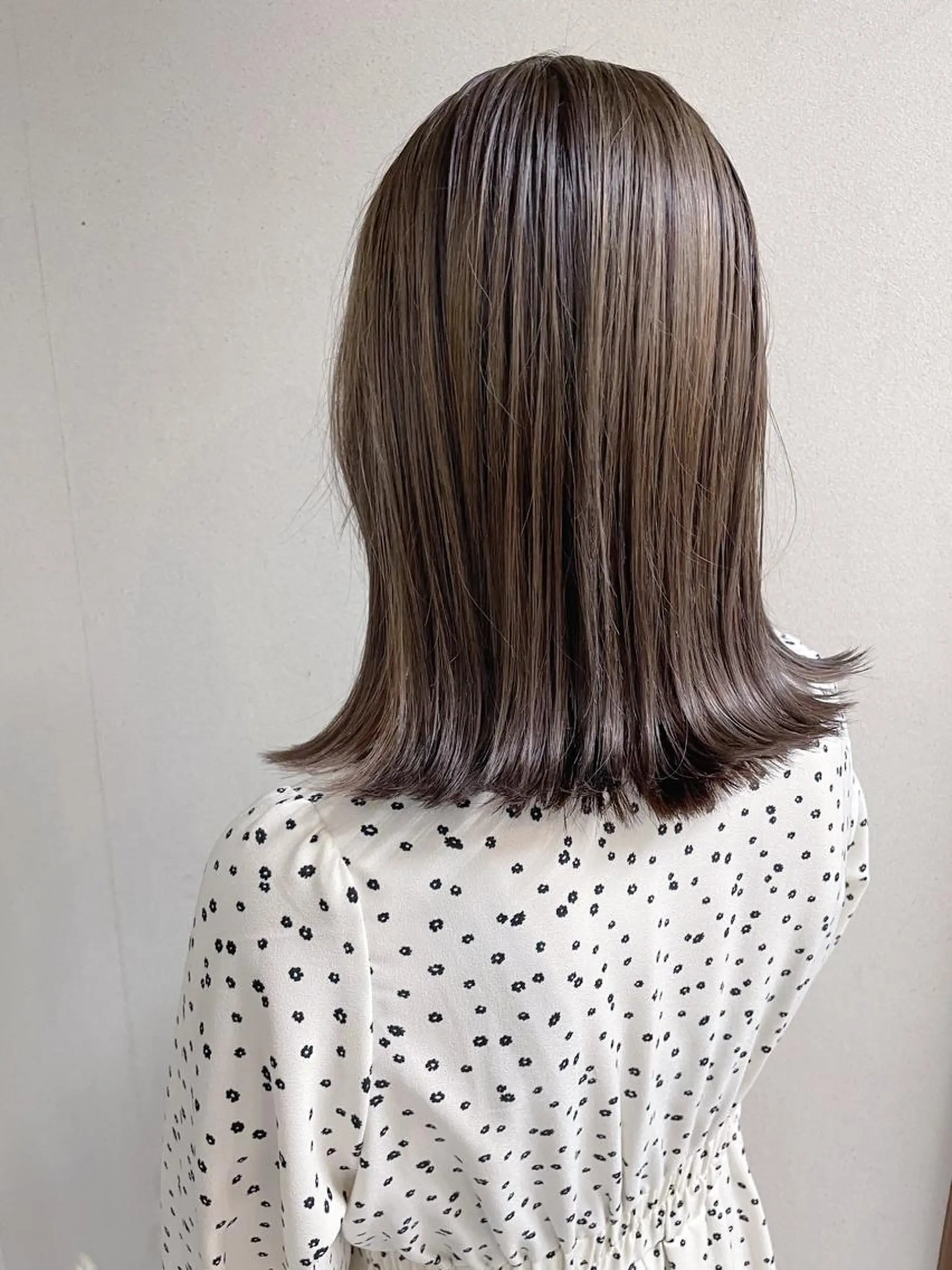 ミディアム カラー ケアブリーチ /髪質 改善/古橋圭史郎のヘアスタイル