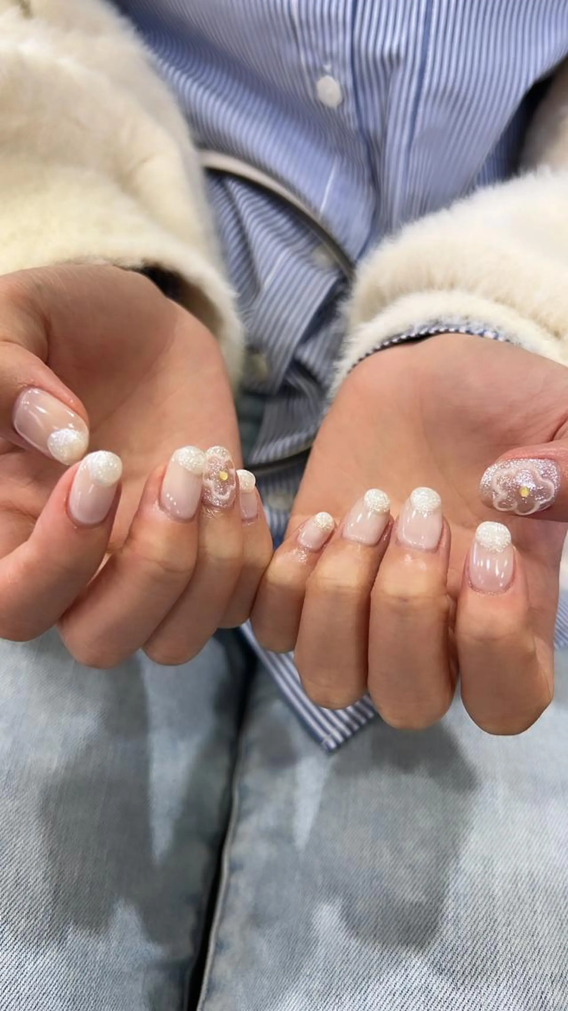 ネイル 暖色ｶﾗｰ/ﾚｲﾔｰ ｶｯﾄ/Yunaのヘアスタイル