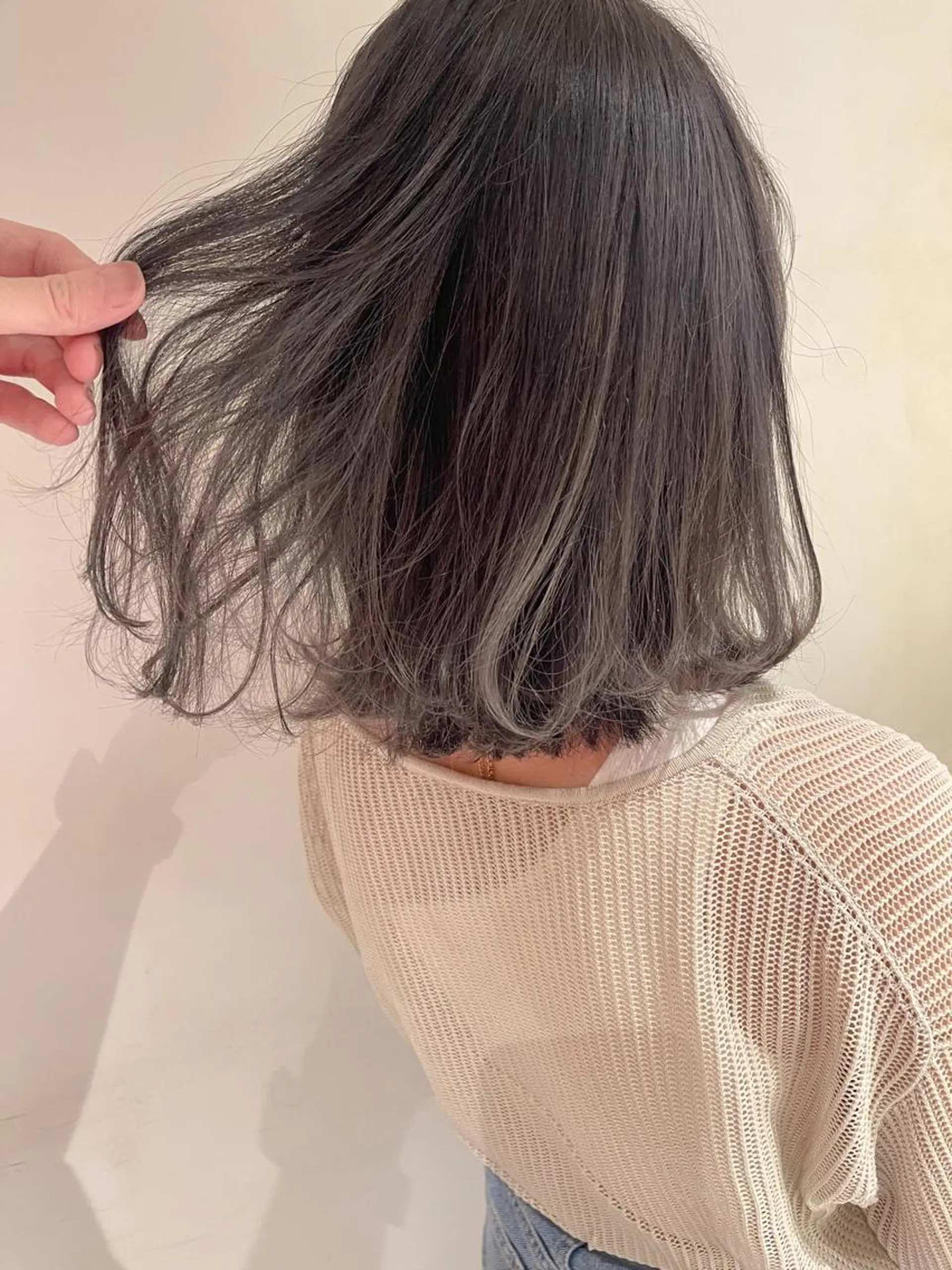 ミディアム シンタニナオト /梅田茶屋町のヘアスタイル