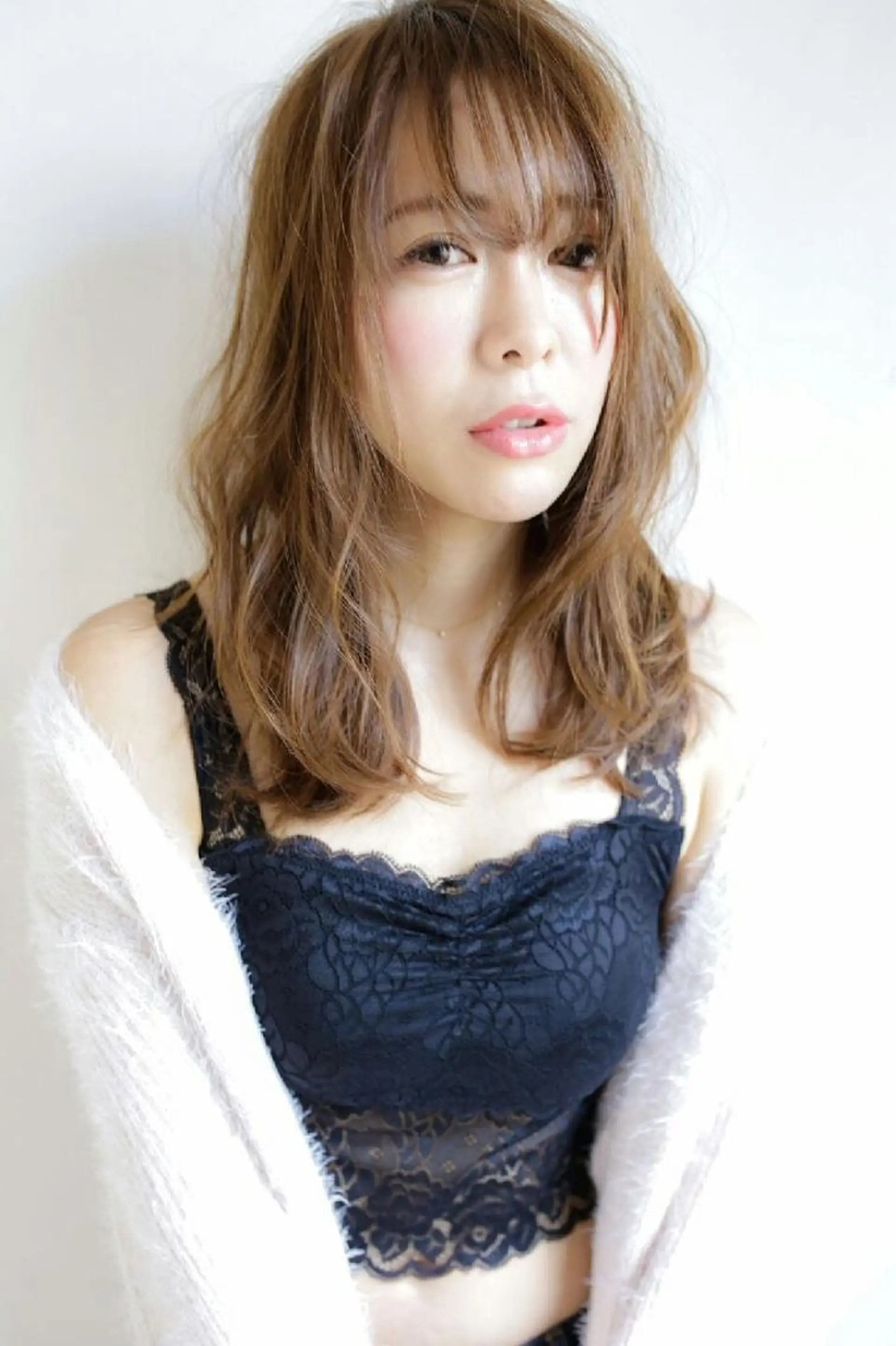 ミディアム セミロング ロング カラー パーマ ヘアアレンジ アッシュ 中津No.1髪質改善 店長✨透ける暗髪のヘアスタイル