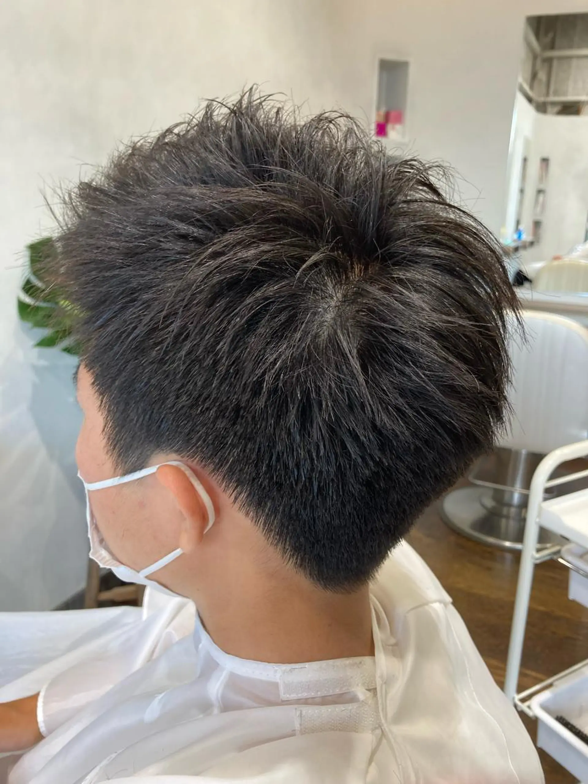 ショート メンズ カット 加藤 泰地のヘアスタイル