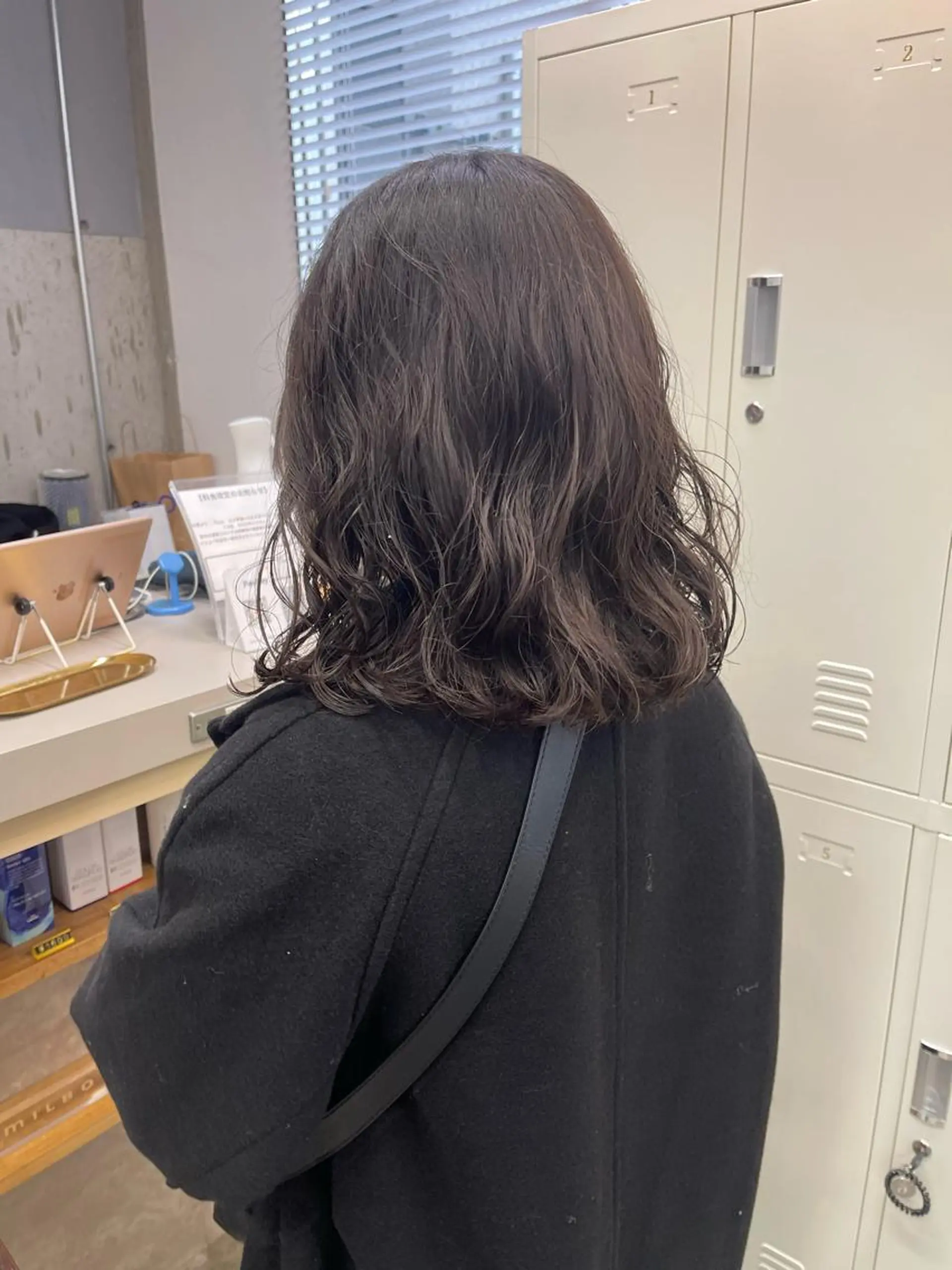 ミディアム カラー パーマ ミディアムパーマ カット ヘアカラー パーマ Peyp所属・早瀬 裕之のヘアスタイル