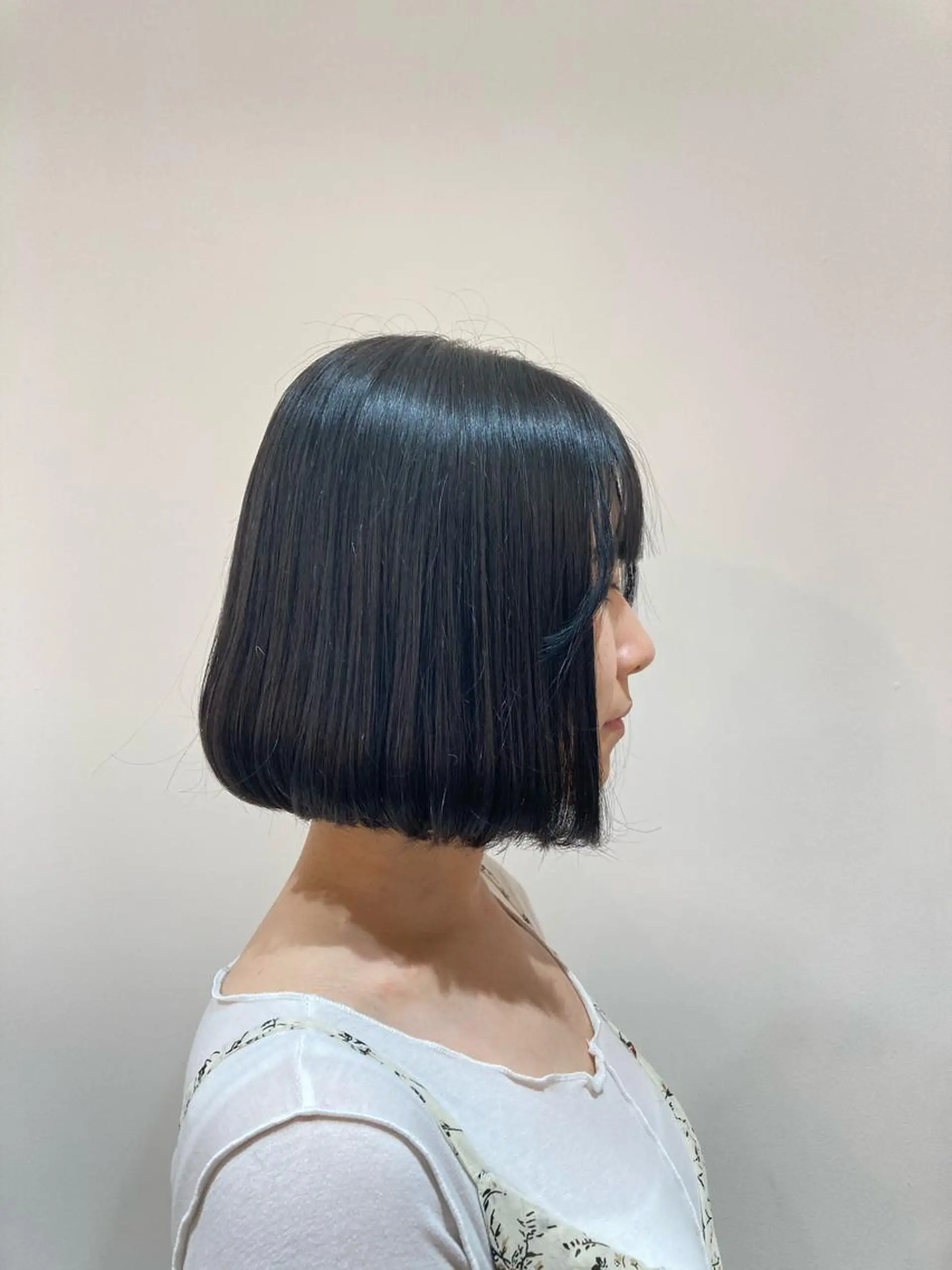 ショート カラー 前田 梨沙のヘアスタイル