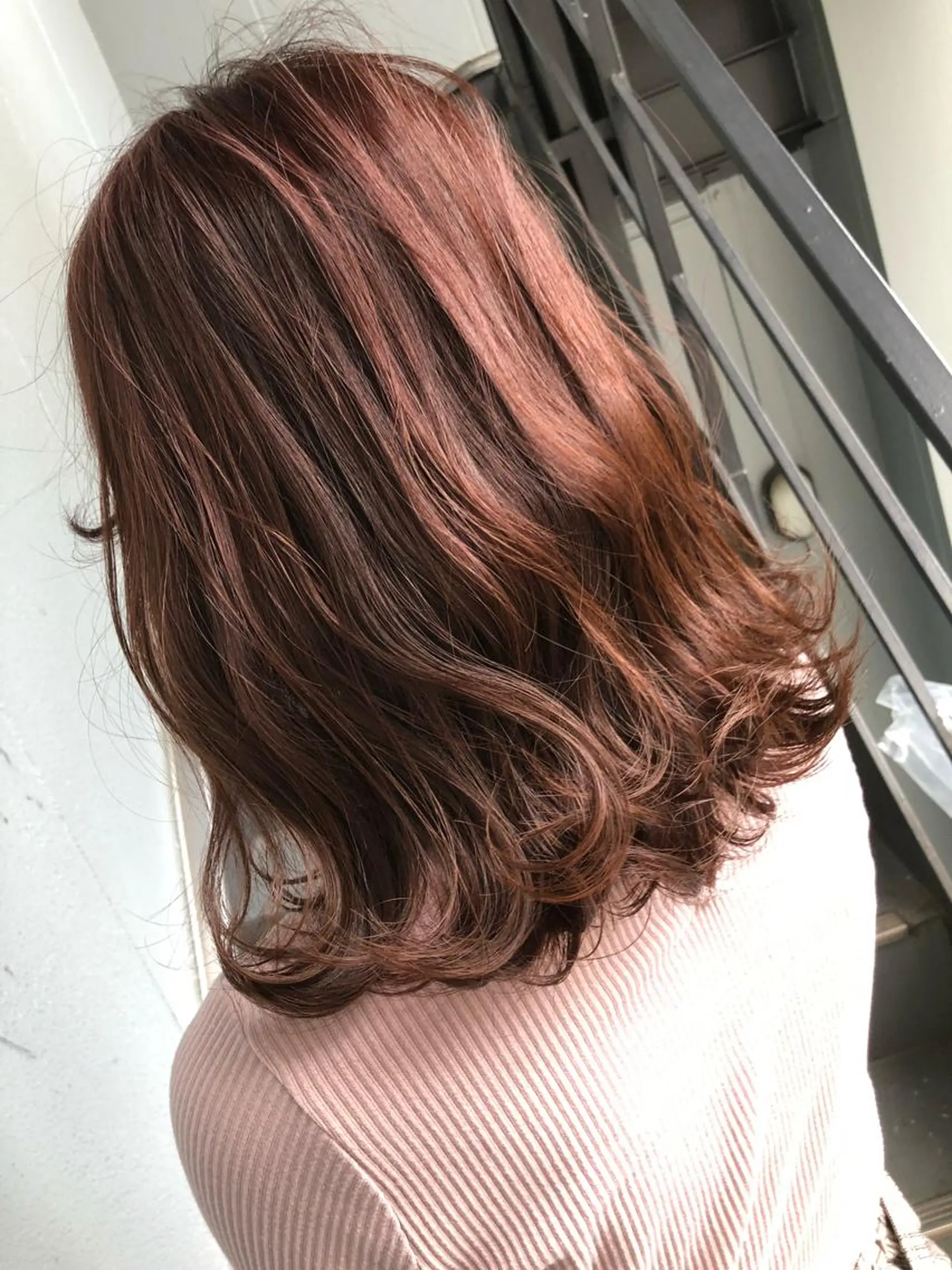 ミディアム カラー ラベンダーカラー ピンクカラー ピンクラベンダー ヘアカラー PSY(サイ)所属・PSY(サイ)池袋 金田尚久🎨のヘアスタイル