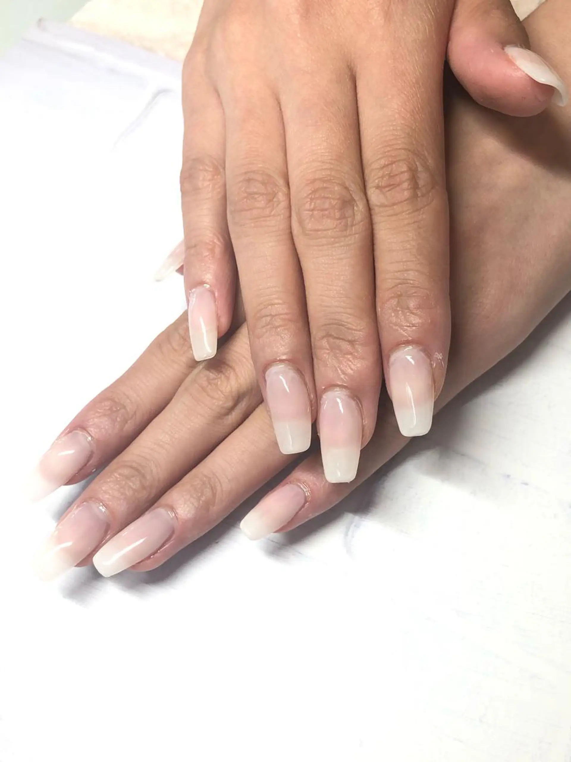 ネイル ジェルネイル ホワイト Mirei NAIL 金児のネイルデザイン