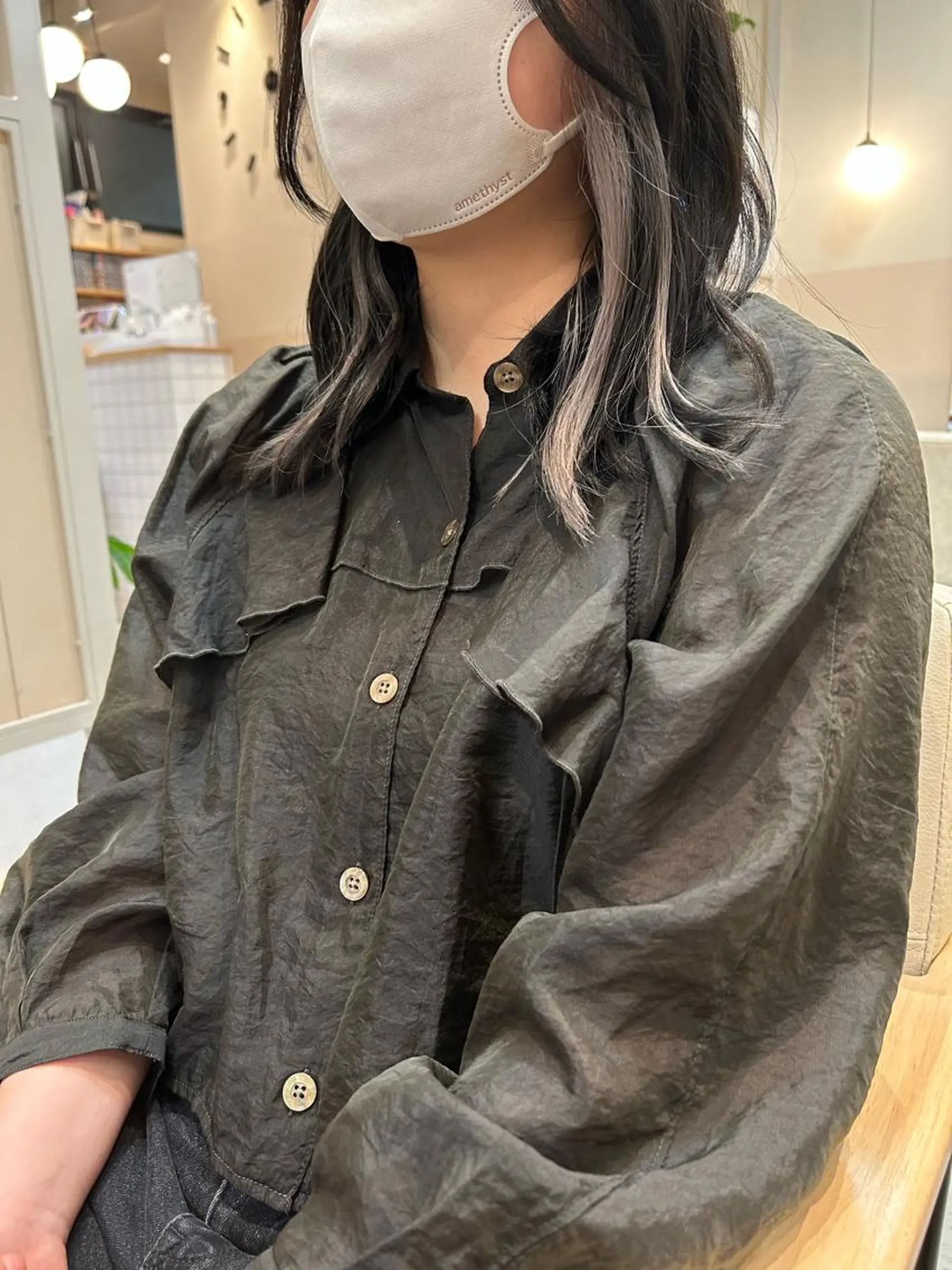 セミロング カット ヘアカラー トリートメント 茨木市駅徒歩5分 小林龍之介のヘアスタイル