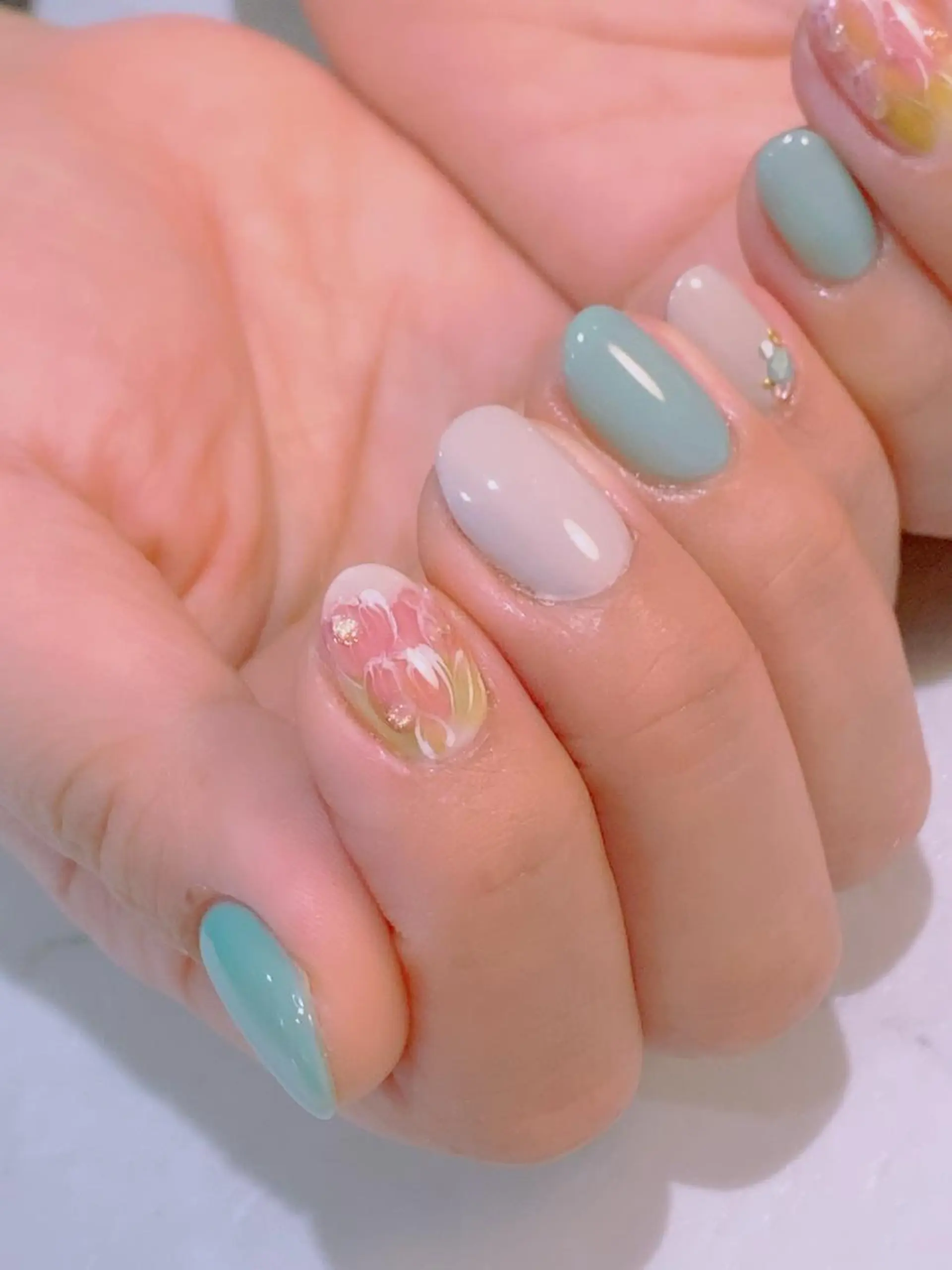 ネイル ジェルネイル ハードジェル パラジェル スカルプネイル ソフトジェル プライベートサロン Rのネイルデザイン